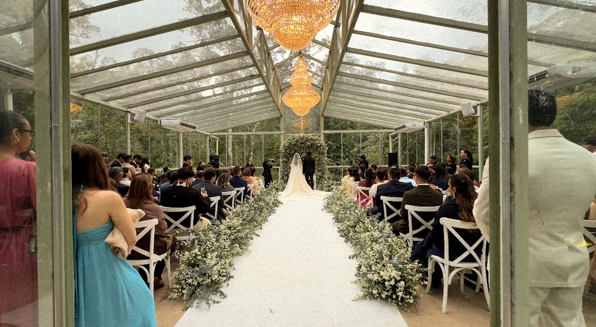 Casamento da Ilana e do Breno no Château do Lago
