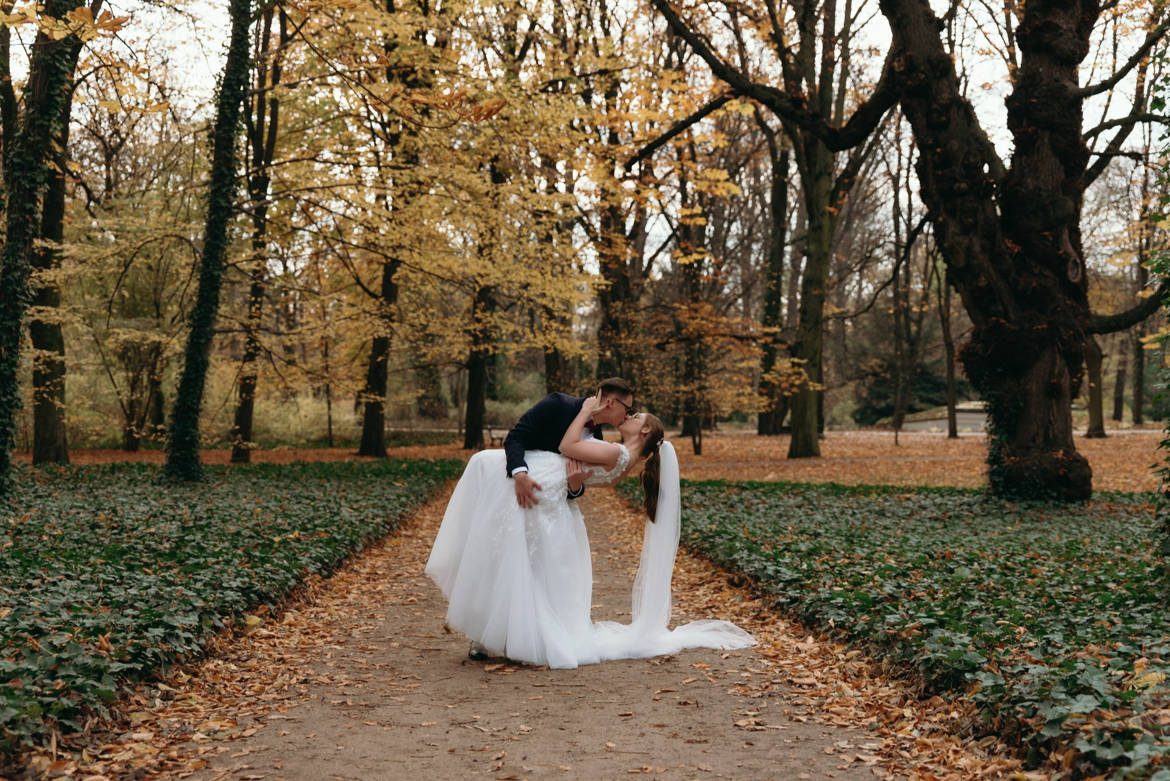 Dzień ślubny | Sesja plenerowa Patrycja & Maciej. Eugene Save – Fotograf Ślubny i Rodzinny | Warszawa i Cała Polska