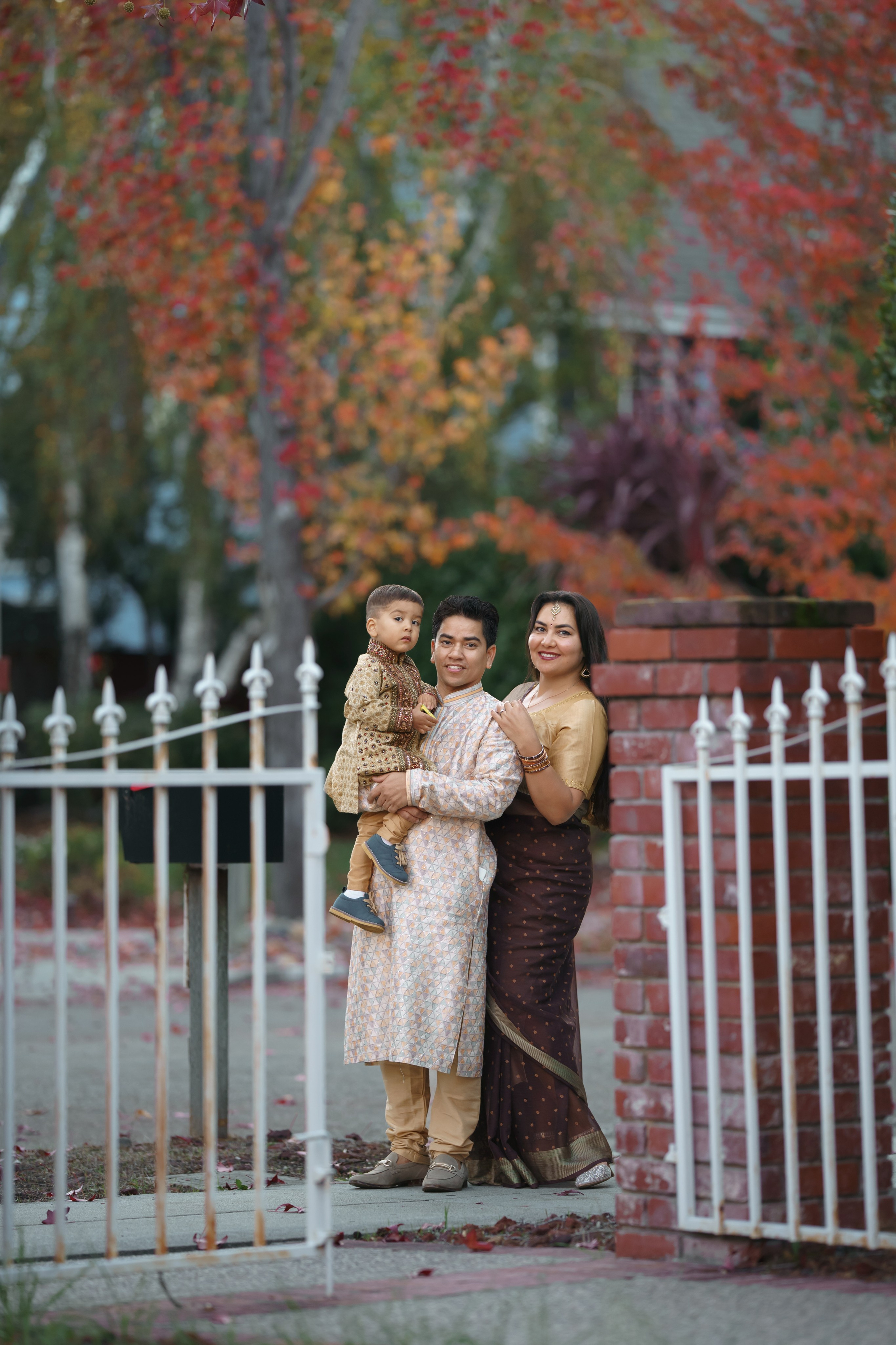 Chocolate family look. Tatiana Smirnova — Photographer