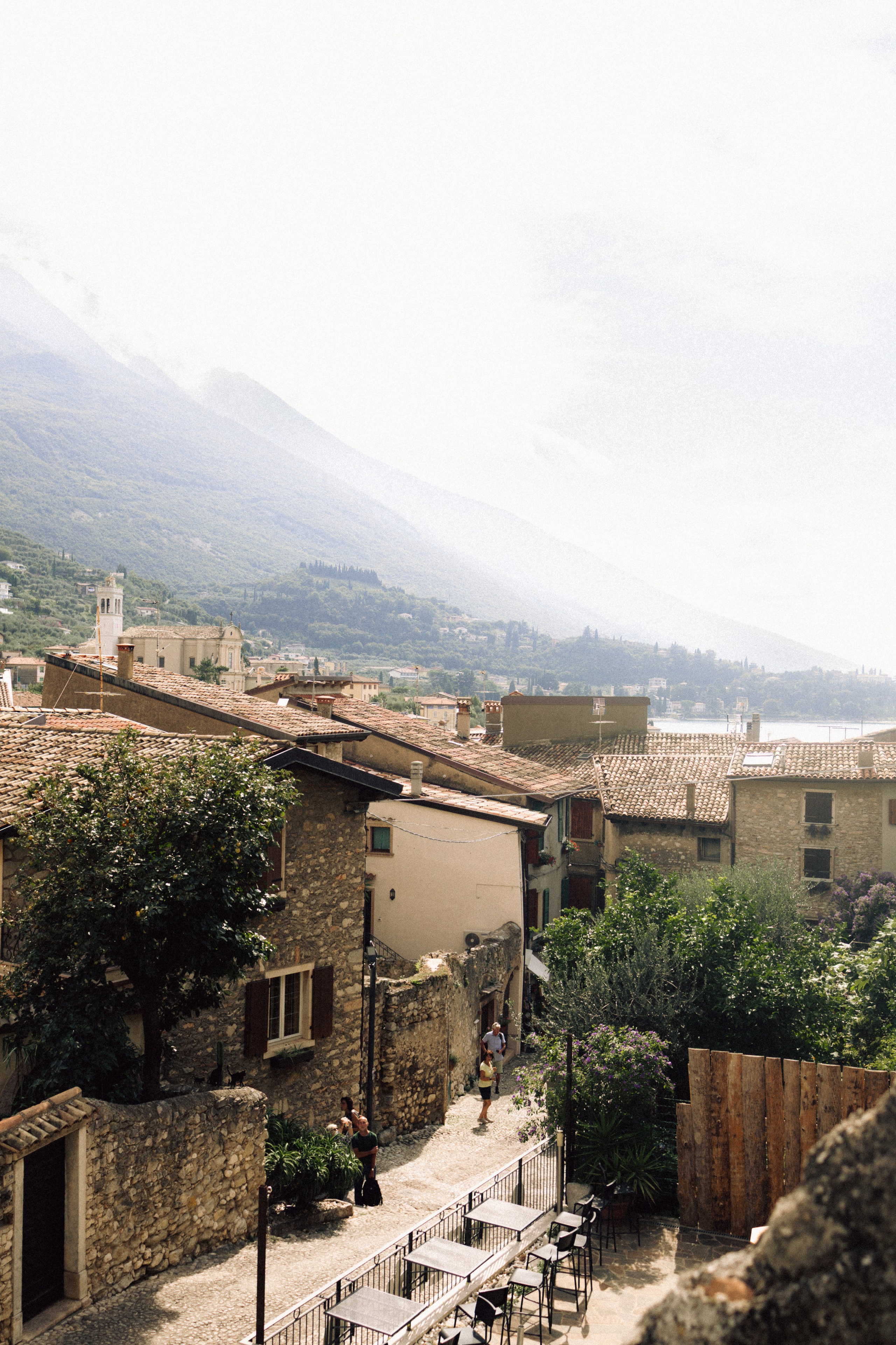 Wedding at Lake Garda in Limone sul Garda and Malcesine, Italy — Sofia and Egor. Liza Bizzaro — Italy Wedding, Love Story & Portrait Photographer in Milan, Turin, Piedmont and Across Italy