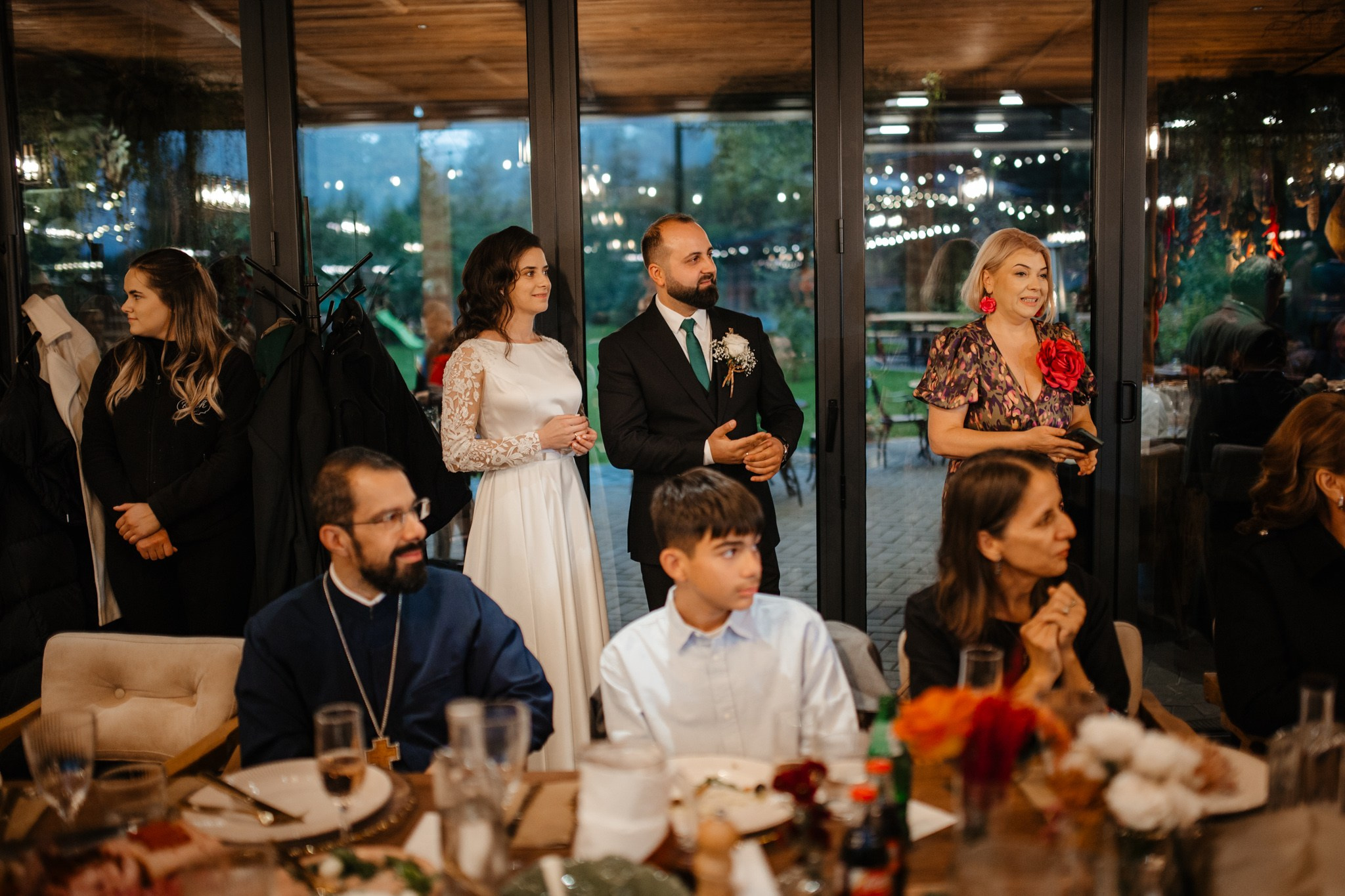 Nunta de Poveste la Sucevița: Cristi și Andreea. Servicii foto-video profesionale, pentru momente de neuitat