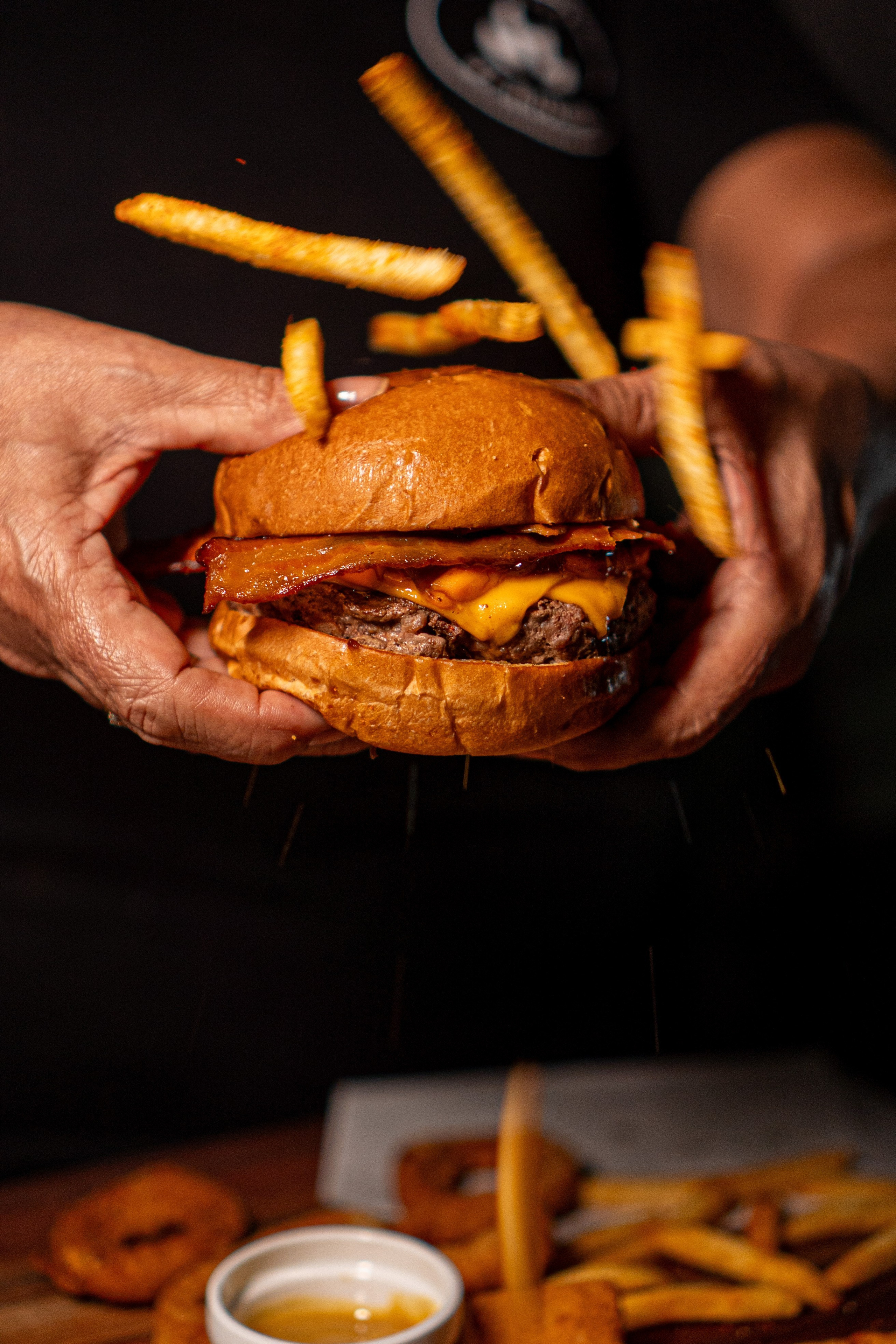 97 Burger. Frames by Giovani Braga