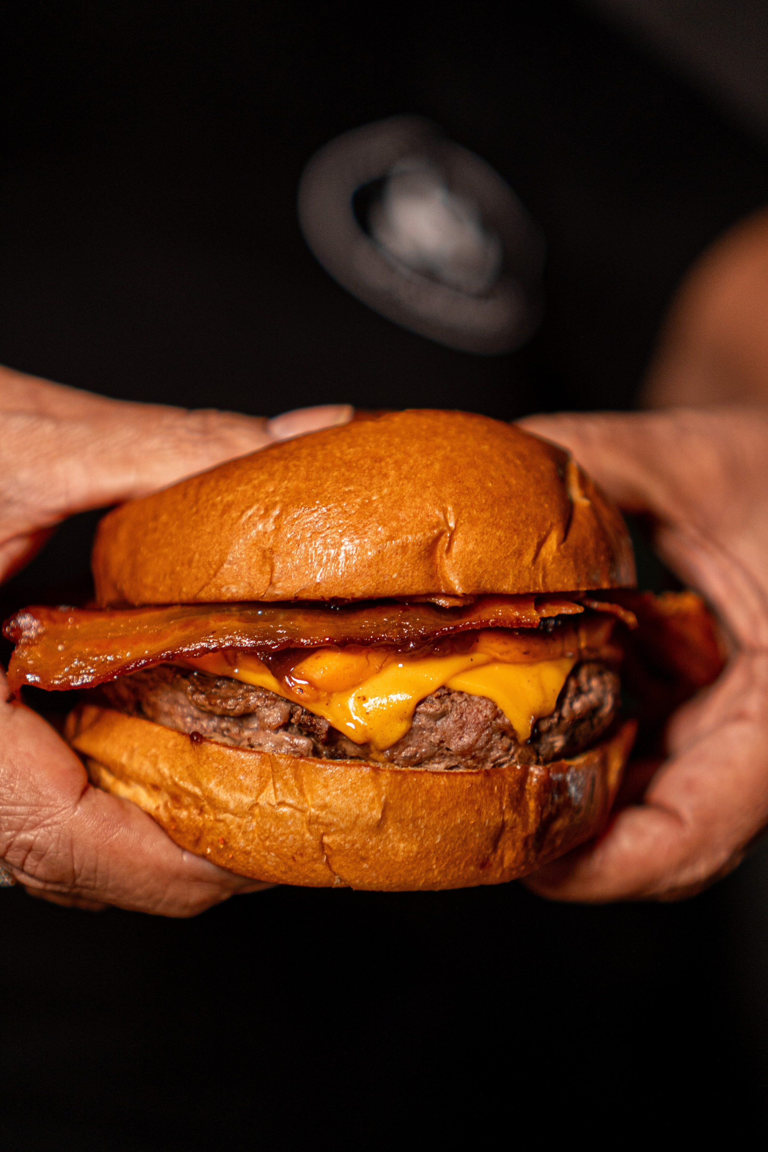 97 Burger. Frames by Giovani Braga