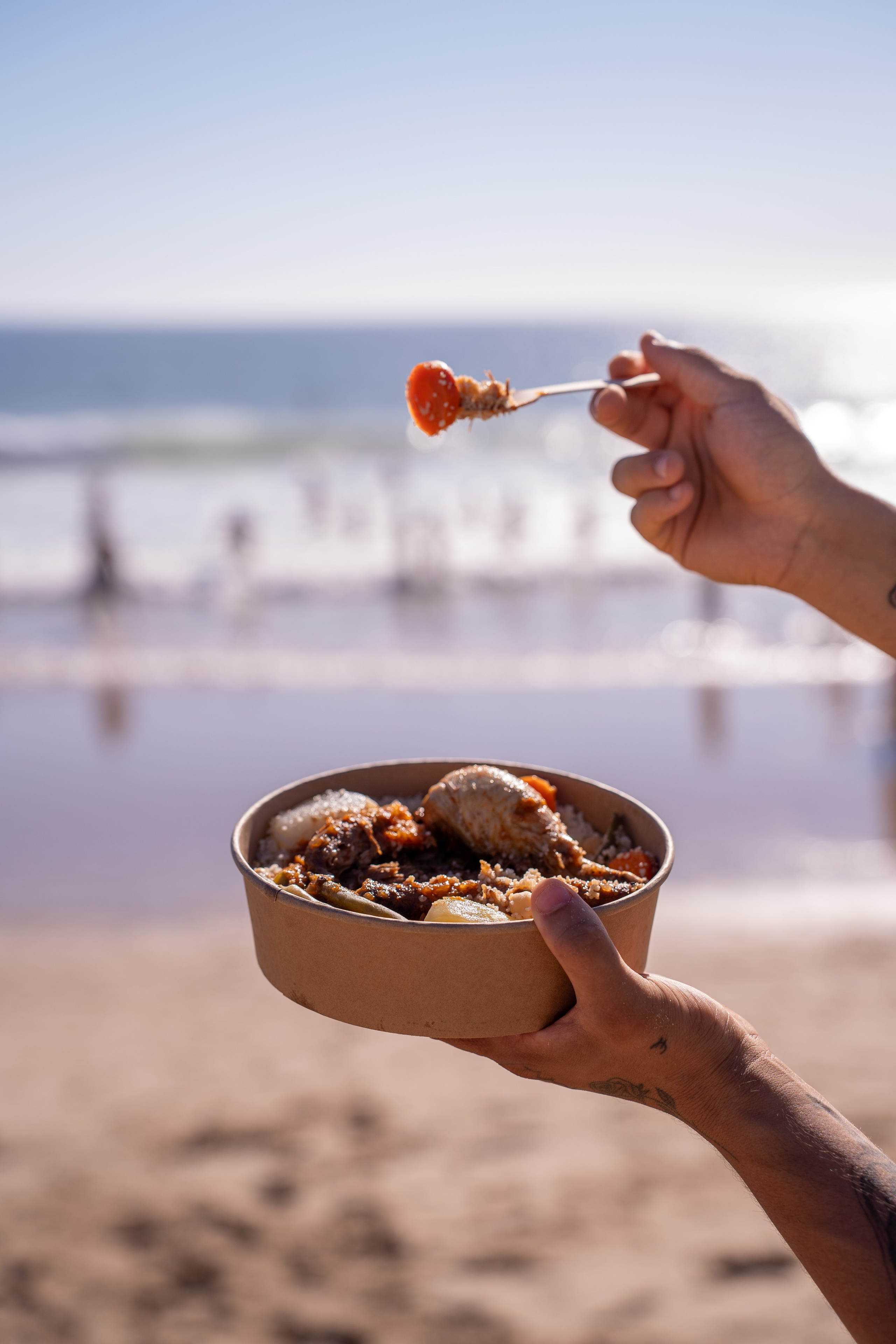 Oriental Bowls — Praia. Frames by Giovani Braga