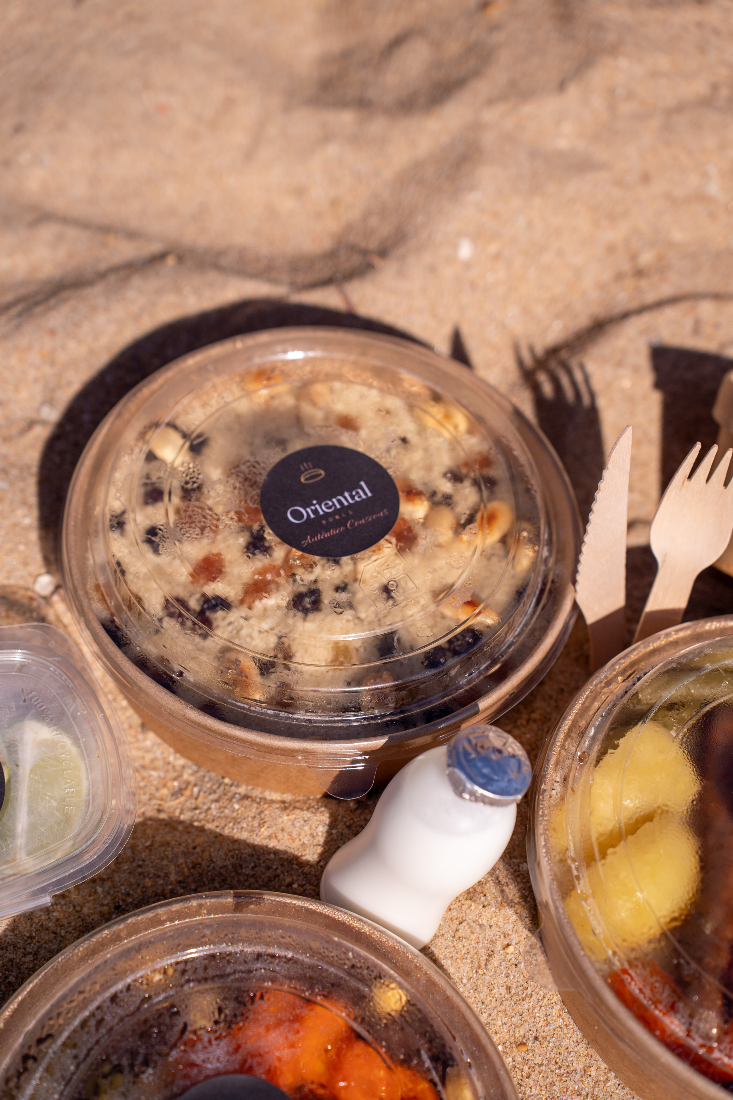 Oriental Bowls — Praia. Frames by Giovani Braga