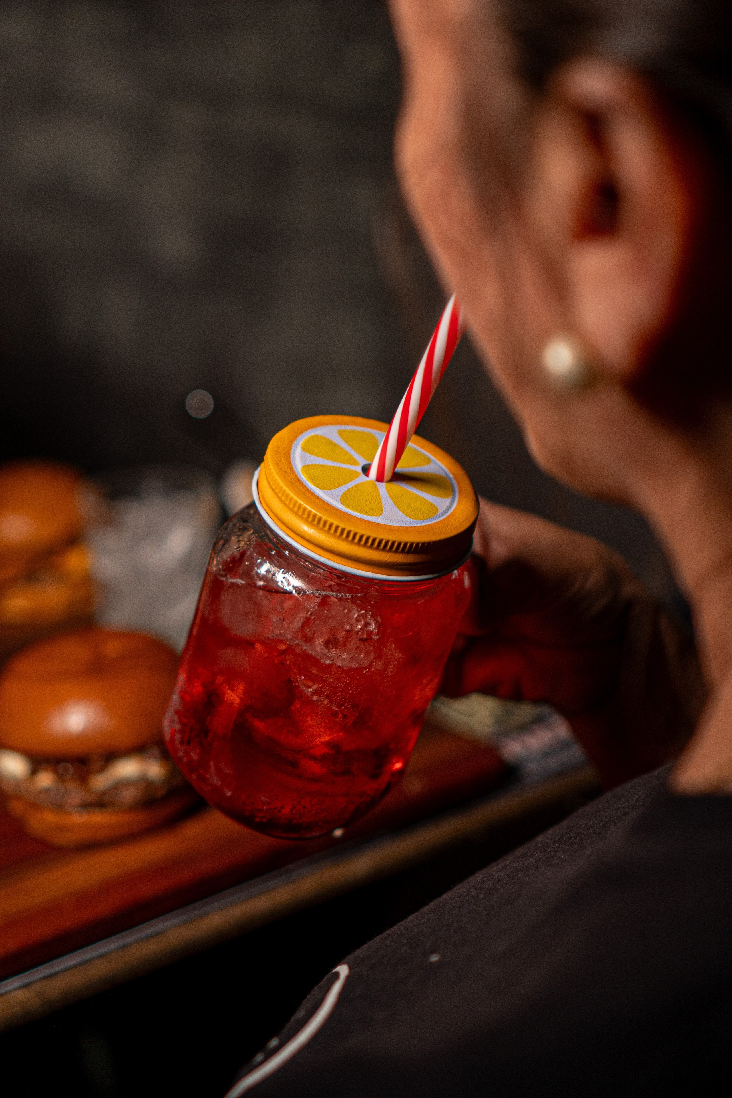 97 Burger. Frames by Giovani Braga