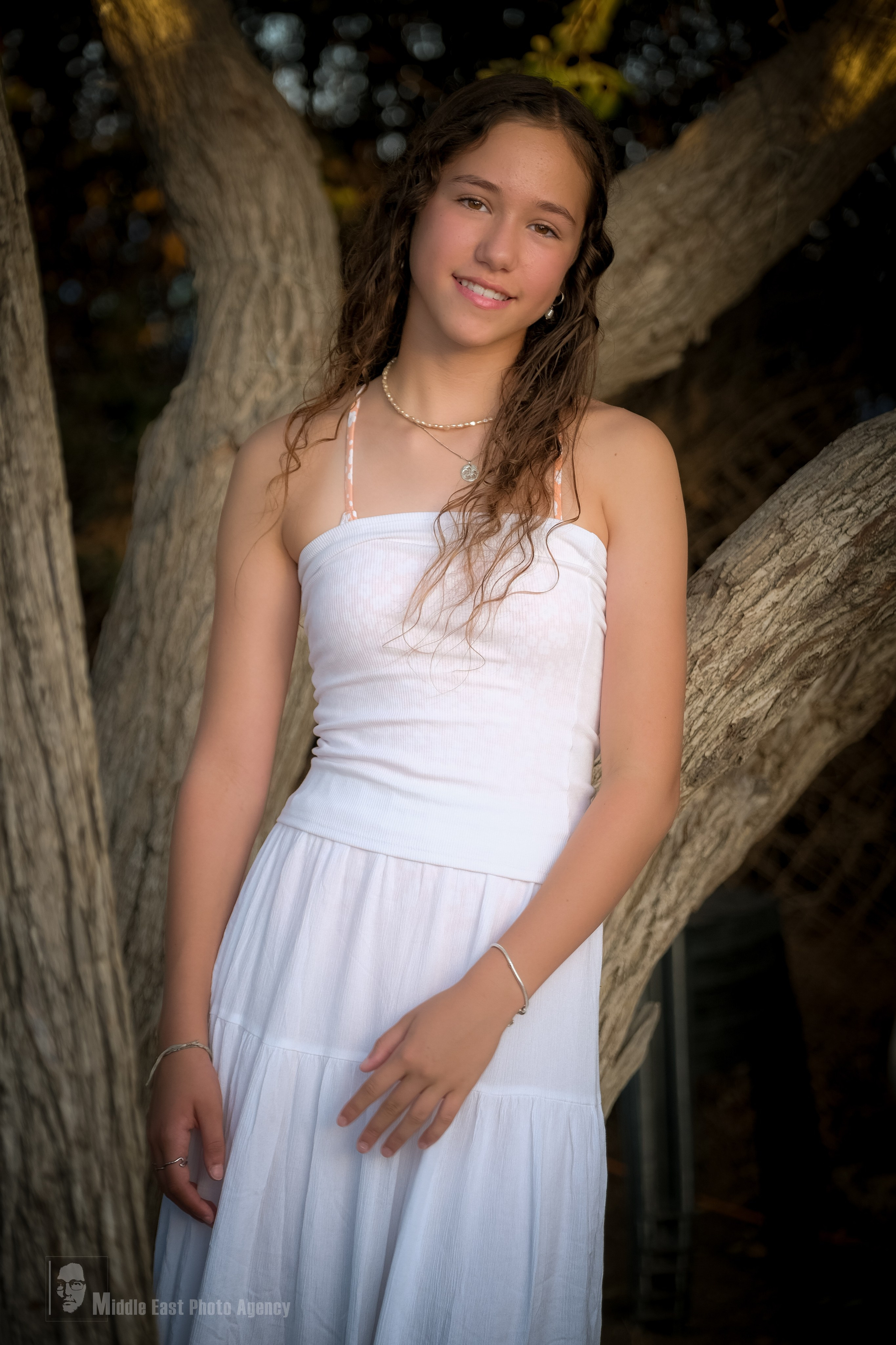 אלה חוגגת בת מצווה. Middle East Photo Agency — Photography & Event Magnets — סוכנות צילום והדפסת מגנטים לאירועים