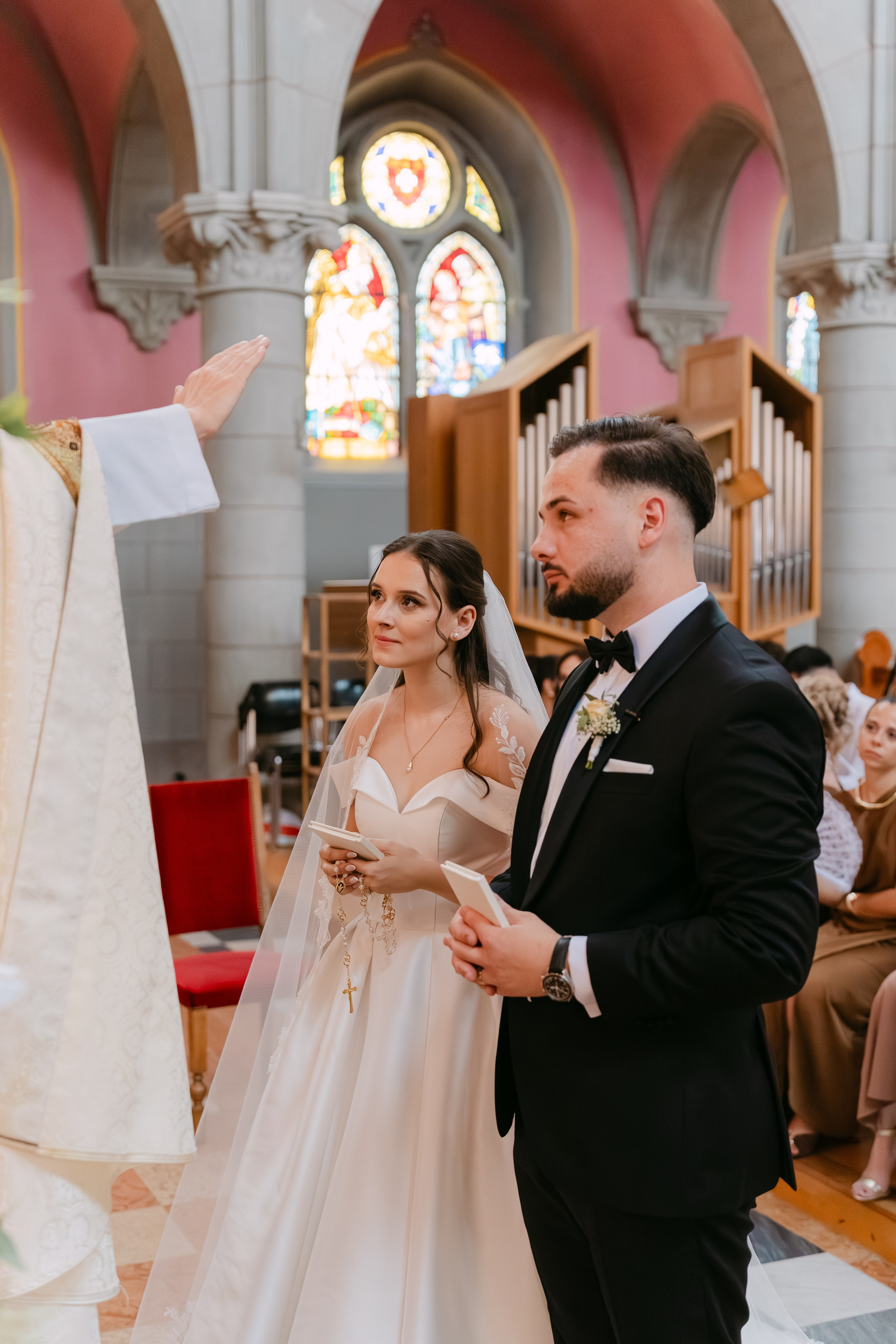 Casamento Isabel & Freskim em La Chaux-de-Fonds e Neuchâtel, Suiça. Fotógrafo de casamentos e destination wedding no Porto, Portugal — Davi Valente | Lisboa, Douro, Roma e Lago de Como