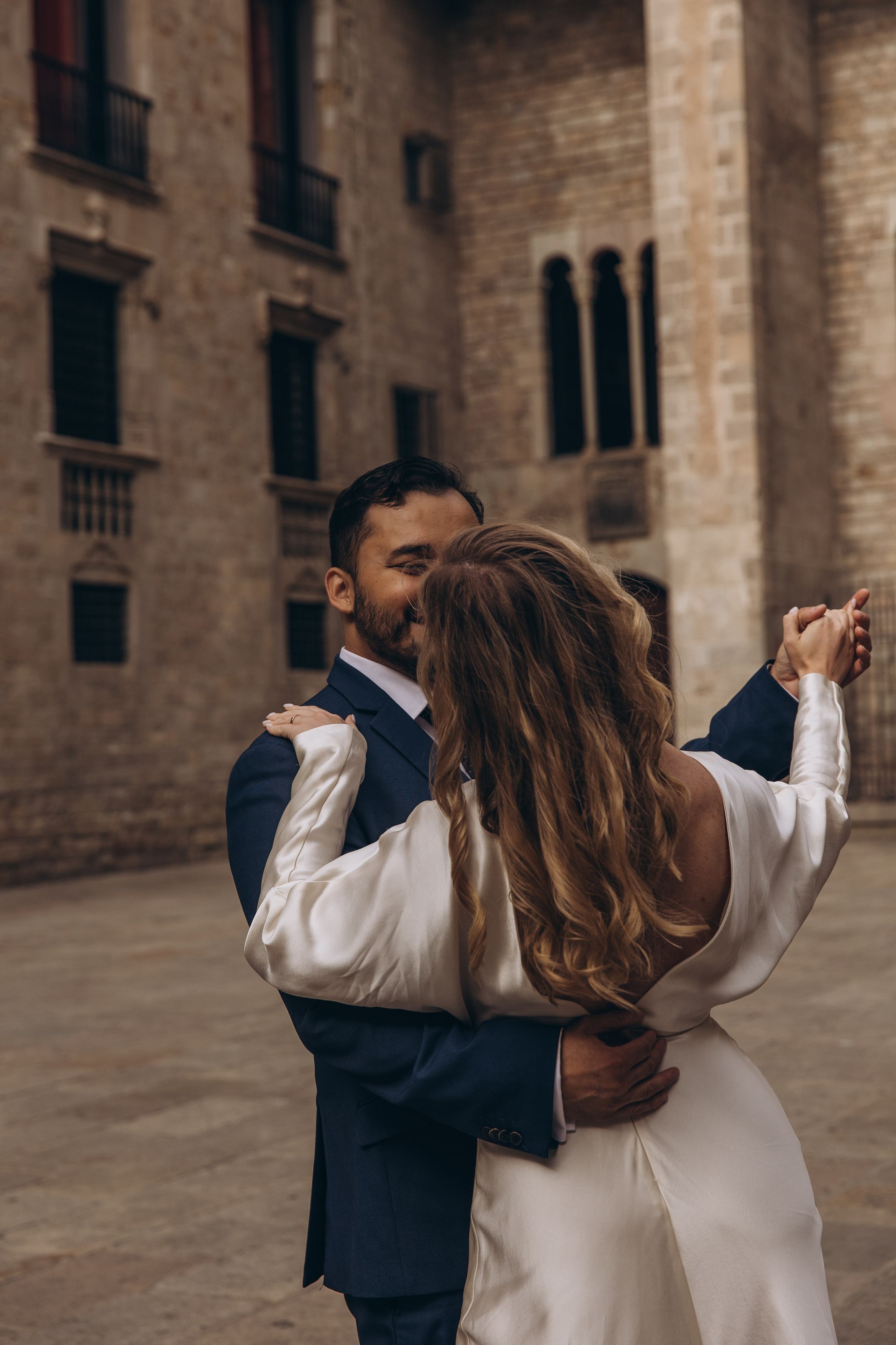 Wedding in Barcelona | Elegant Destination Wedding Photography & Videography. Wedding Stories — Professional Wedding Photography & Videography in Germany, Italy, Spain & all across Europe