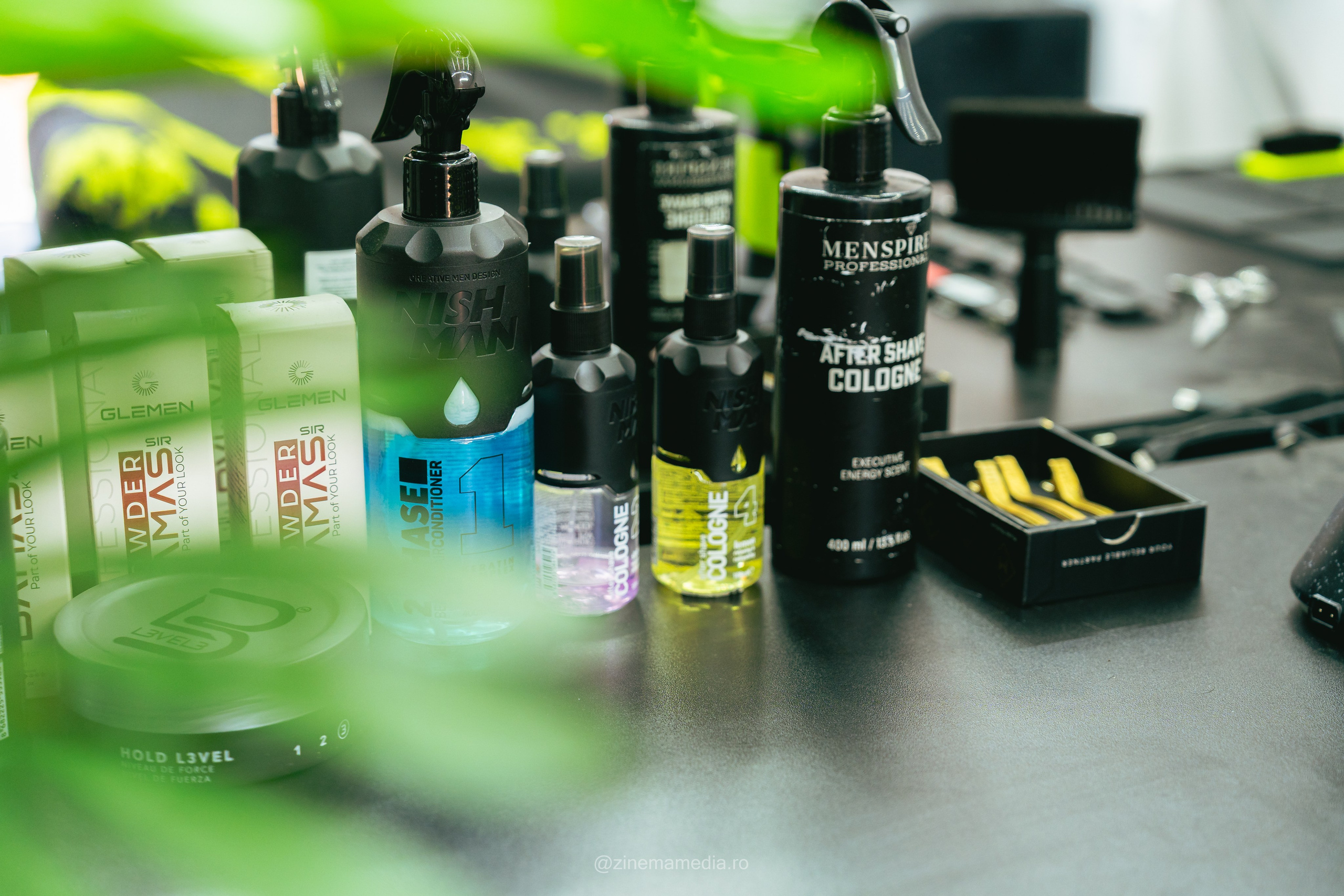 RARES — BUSINESS PROMO. Z I N E M A