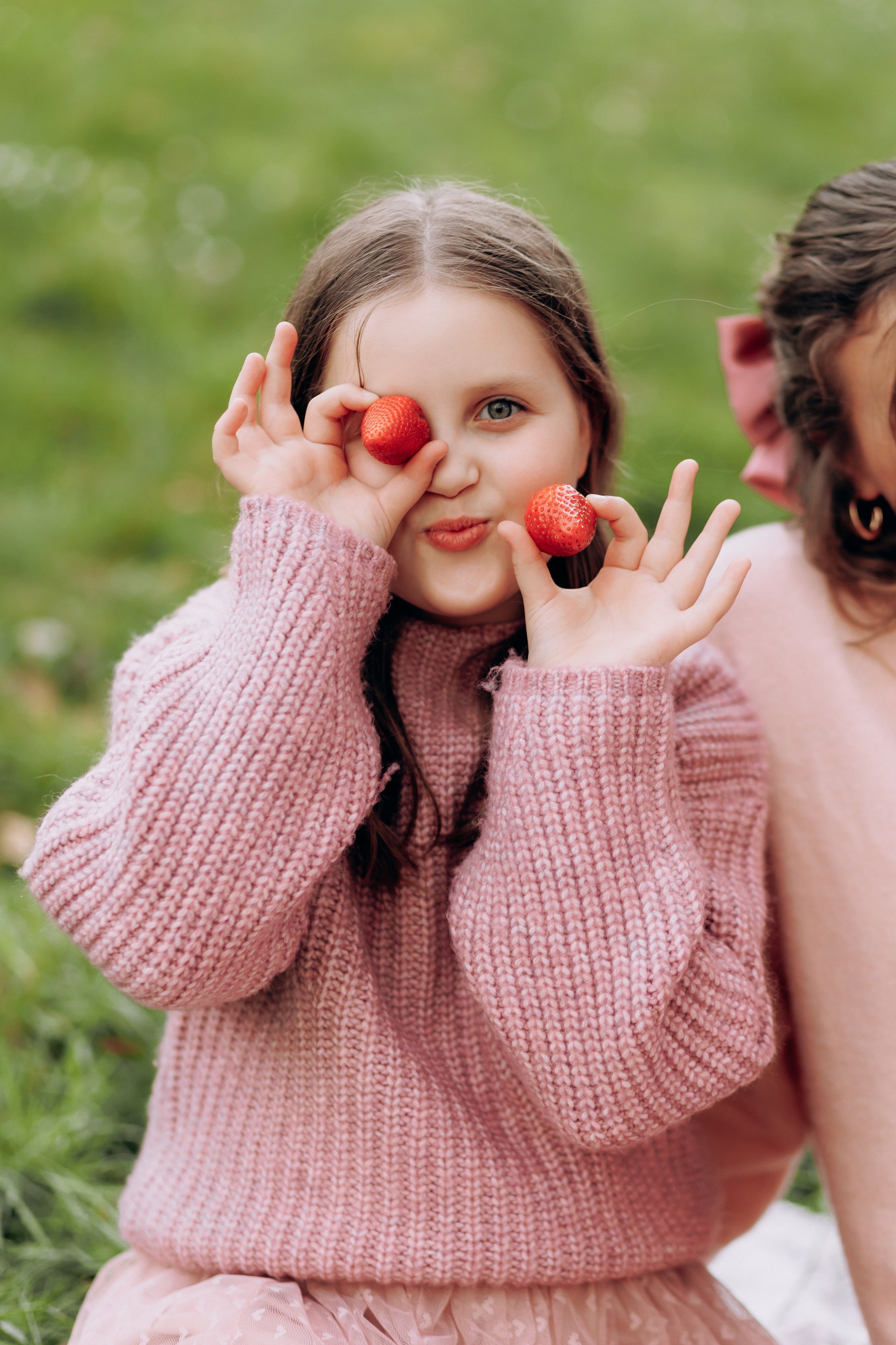 Tatiana, Alisa, Daria. Wedding and Family Photograph