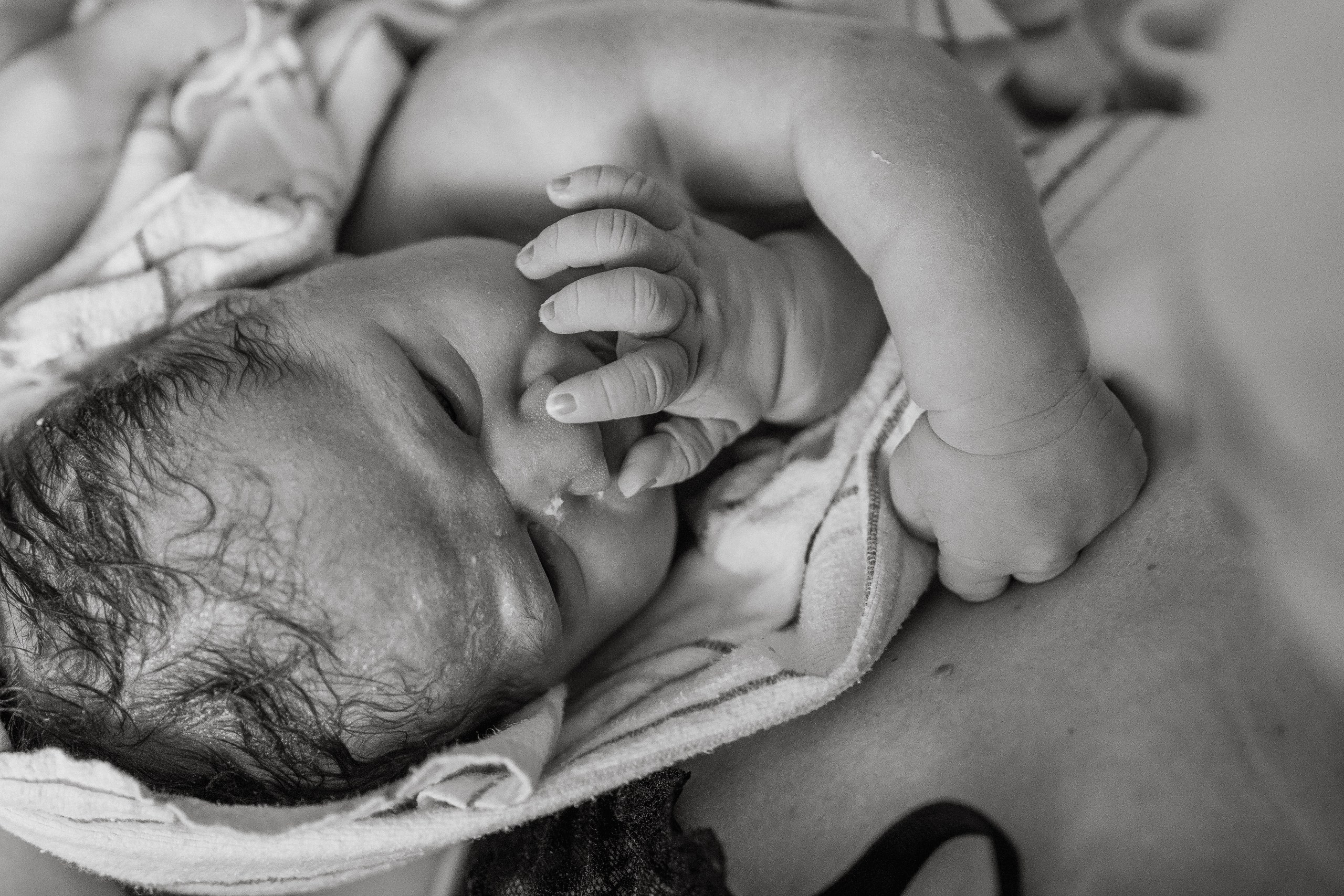 Hospital Birth Photography. Alisa Tant — Family and newborn photographer Bucks County, Montgomery county, Philadelphia, NJ