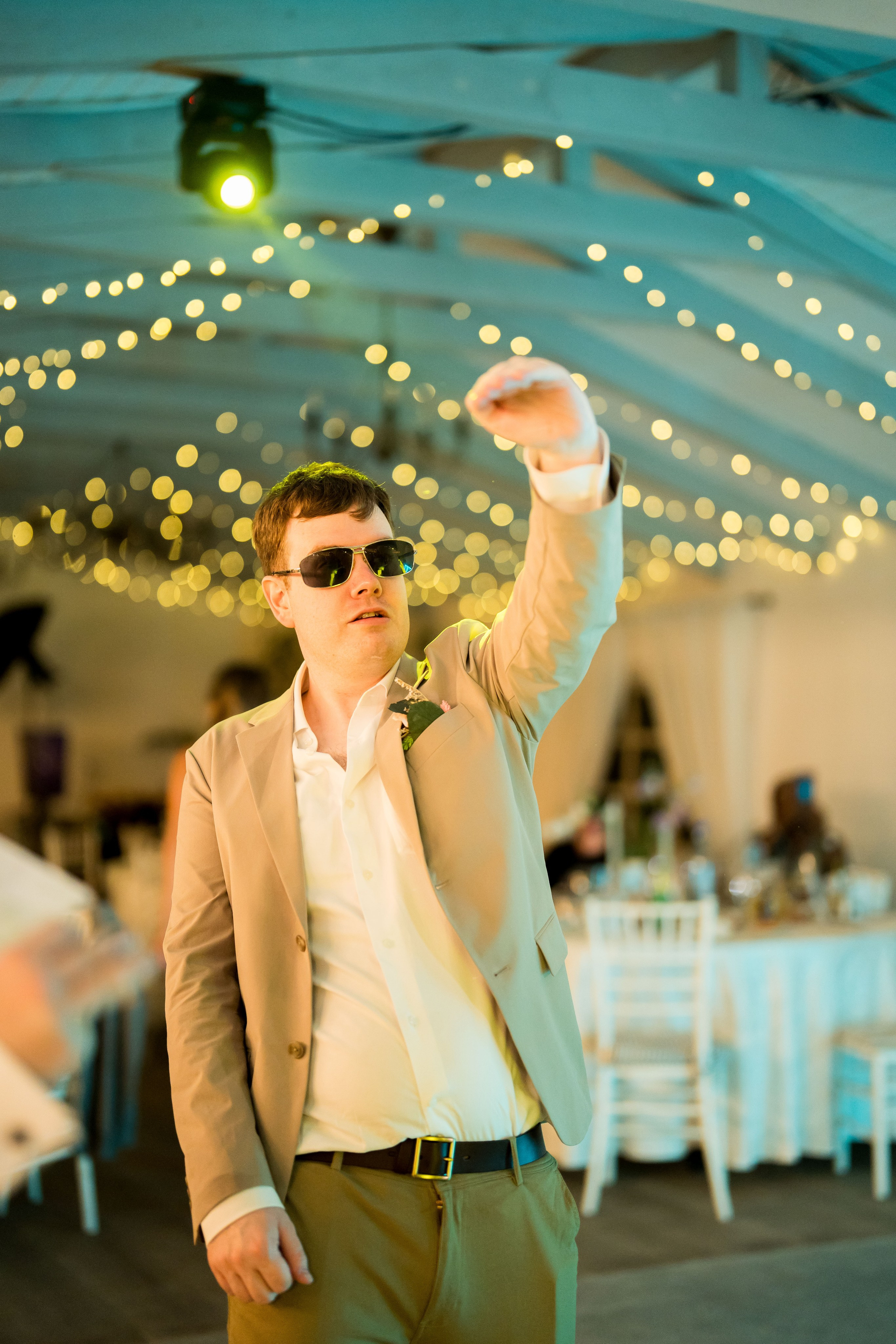 PARTY. Gabriel Florea — Fotograf nuntă București