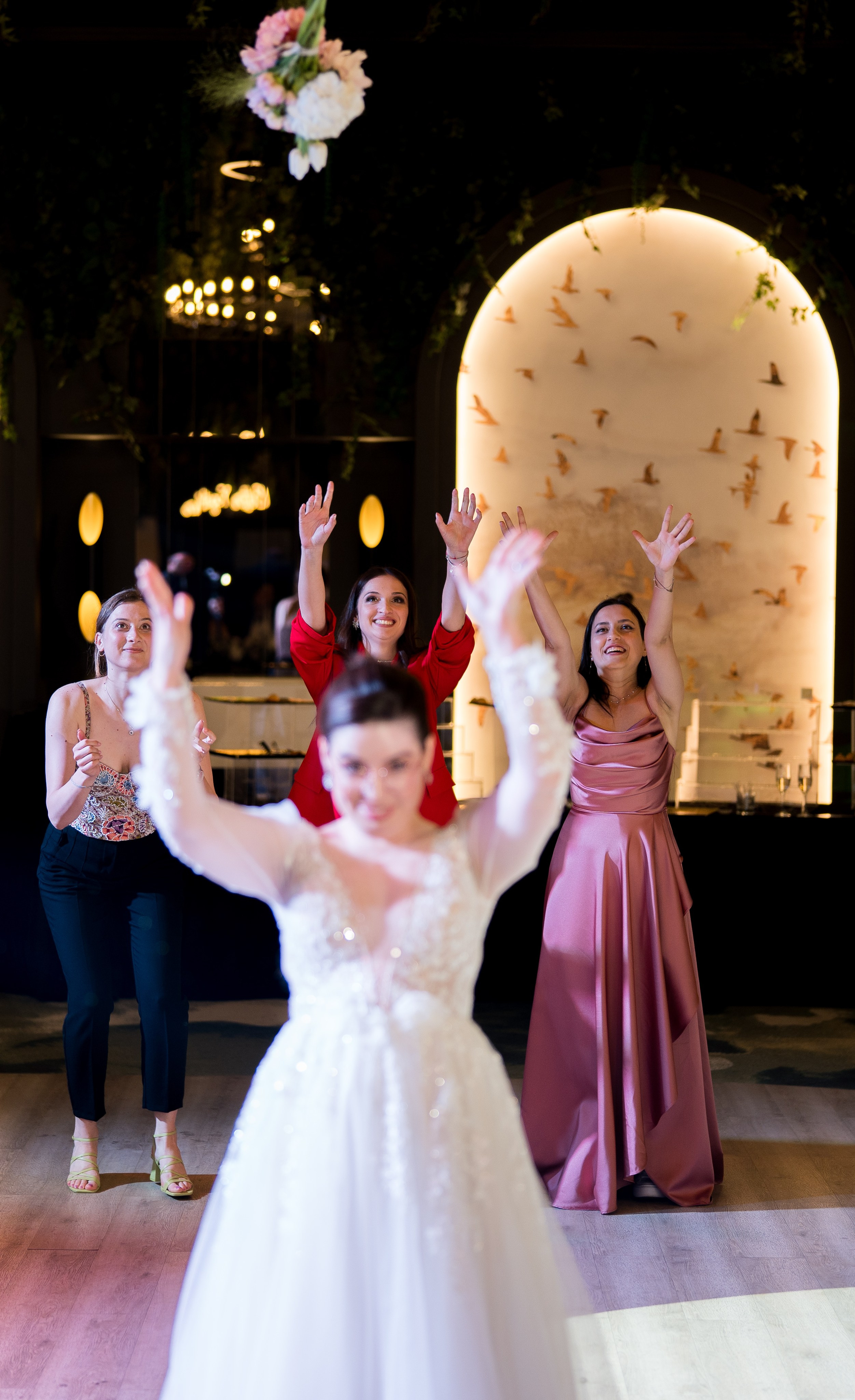 PARTY. Gabriel Florea — Fotograf nuntă București