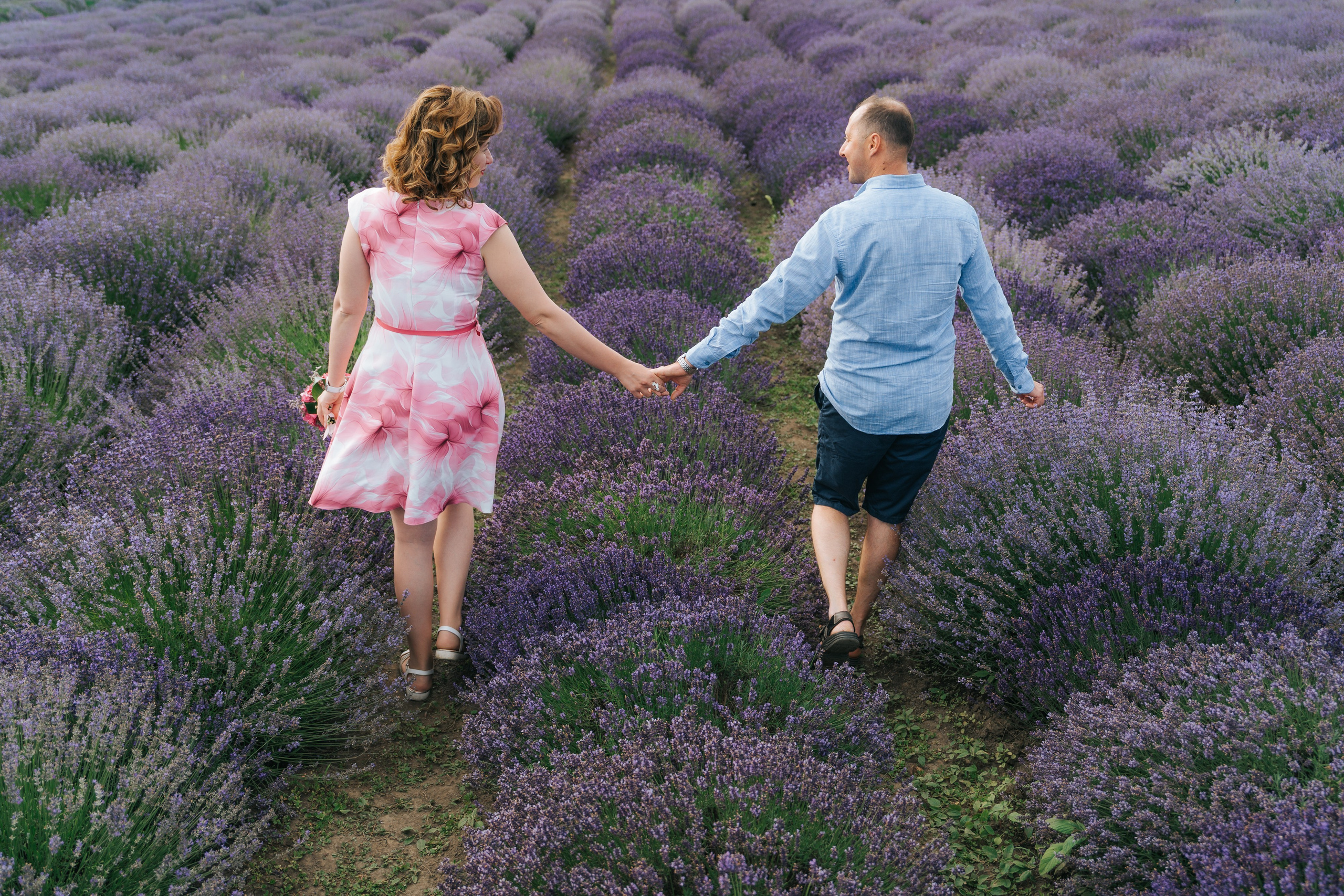 Iza & Isti — 10 Year Anniversary Photoshoot. Szili Szilagyi | Visual Storyteller