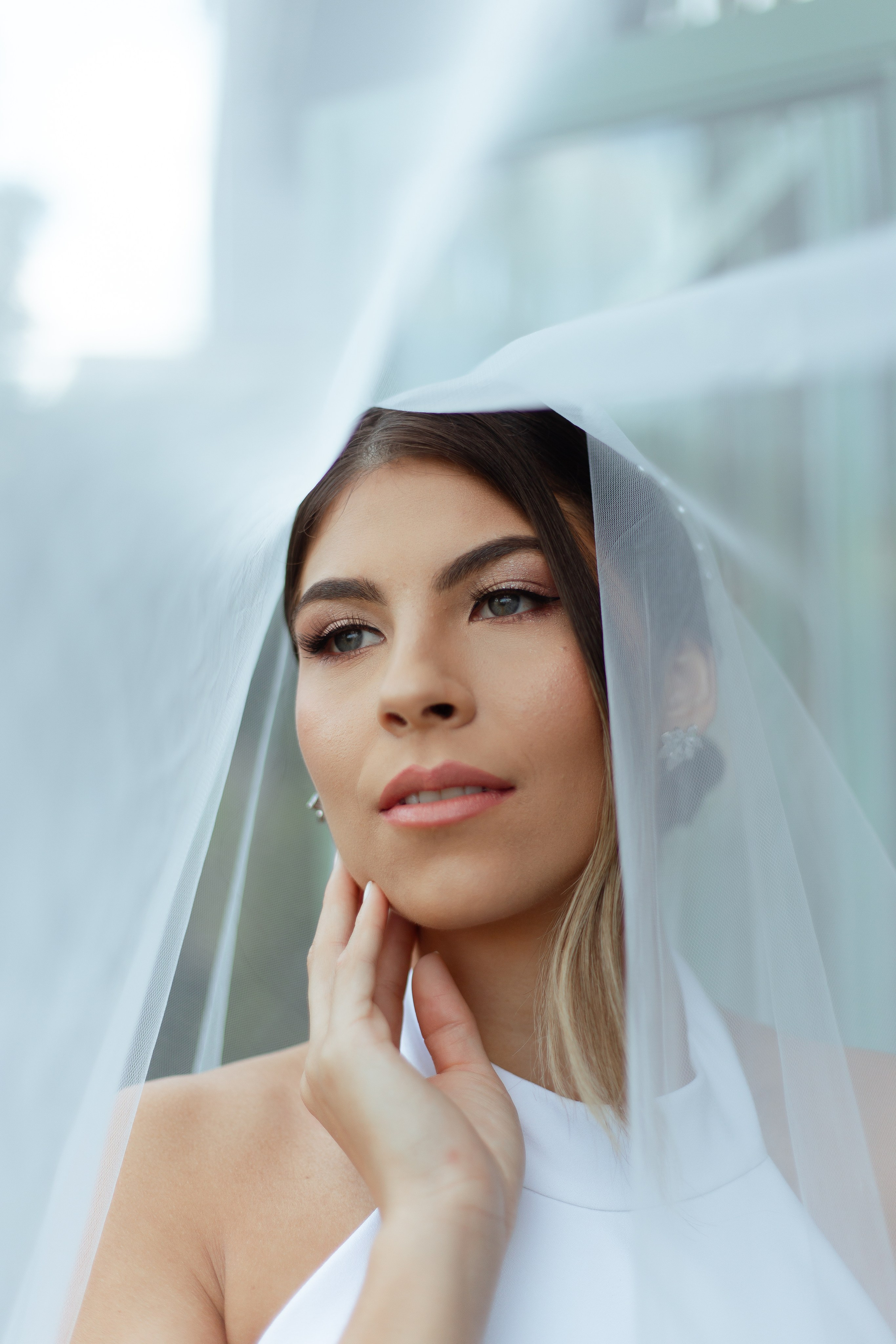 Editorial Noiva (Lírio)