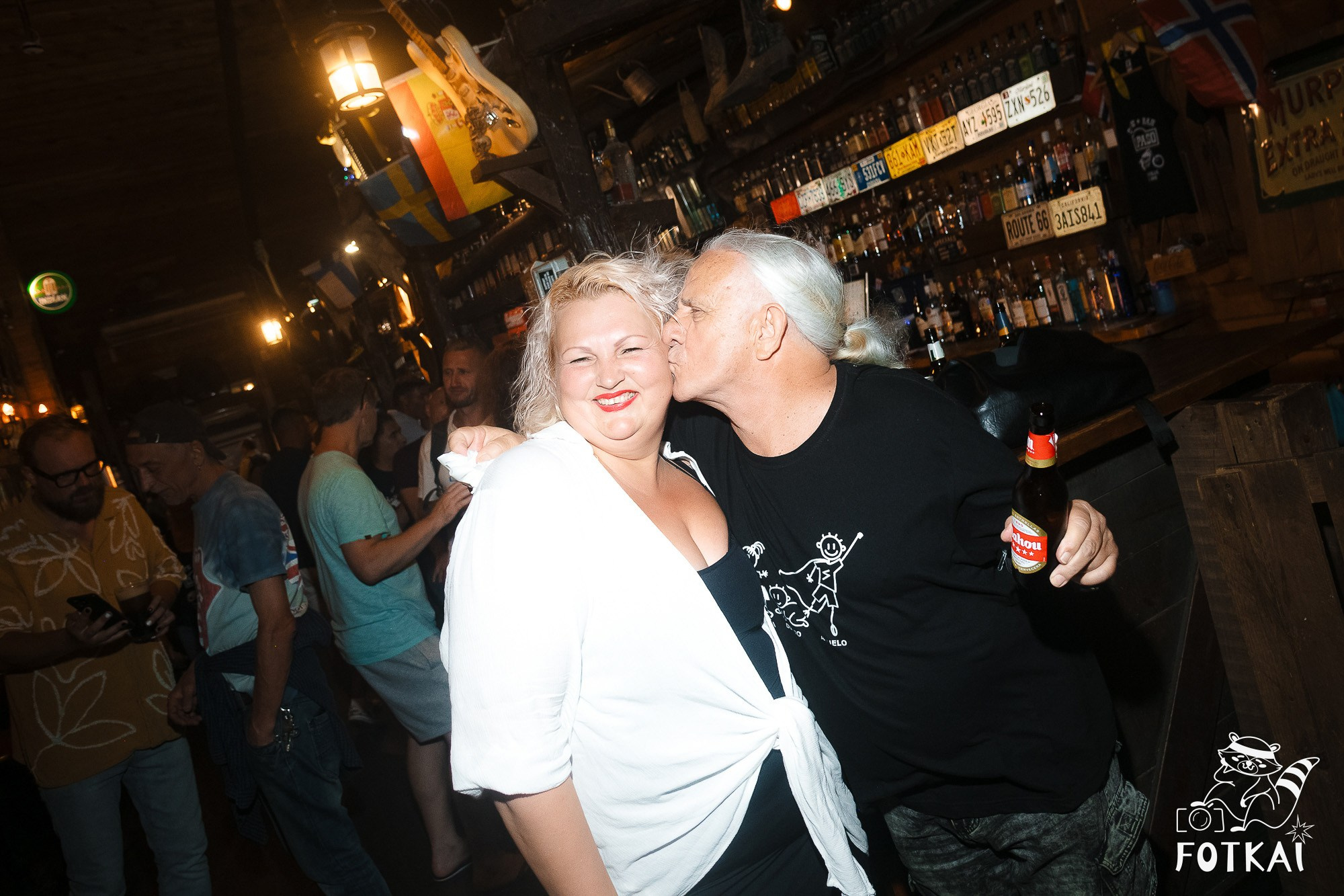 Jam Night в баре El Paso, Торревьеха — фоторепортаж живого джем-сейшена, июнь 2026 | FOTKAI