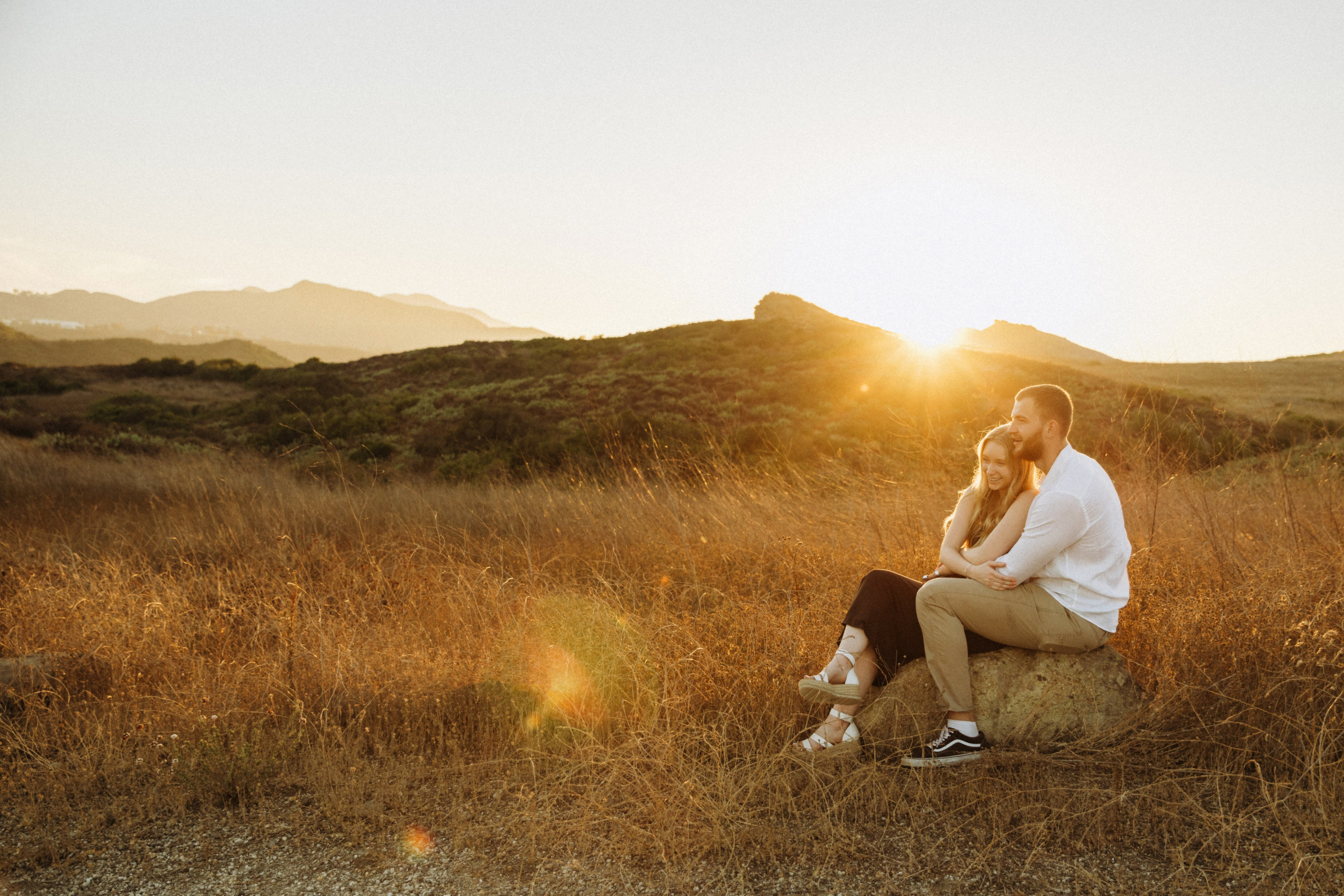 Anniversary Photoshoot at Sunset in a Scenic Field | Taya Frank. Southern California Family and Couple Photographer
