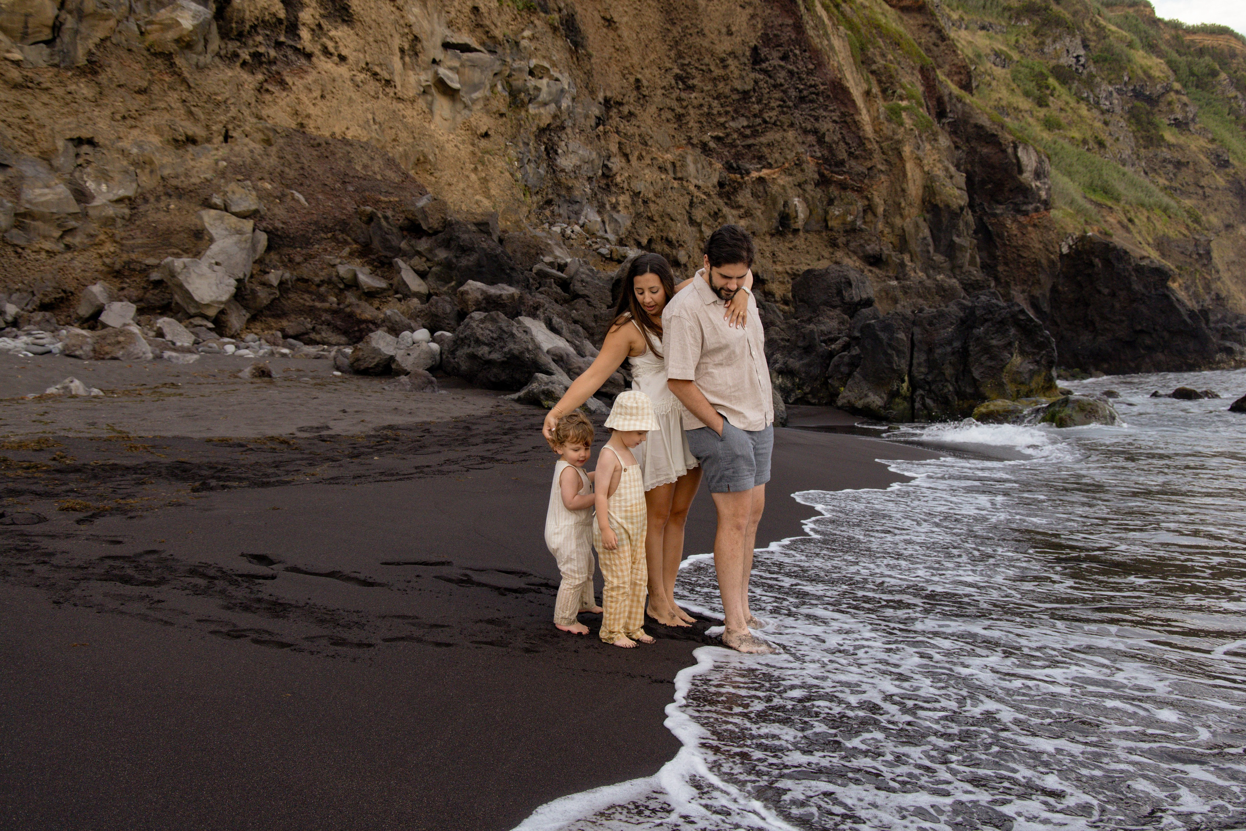 Jessica, Brian, Theo & Charlie. IRINA KALMYKOVA | PHOTOGRAPHER AZORES