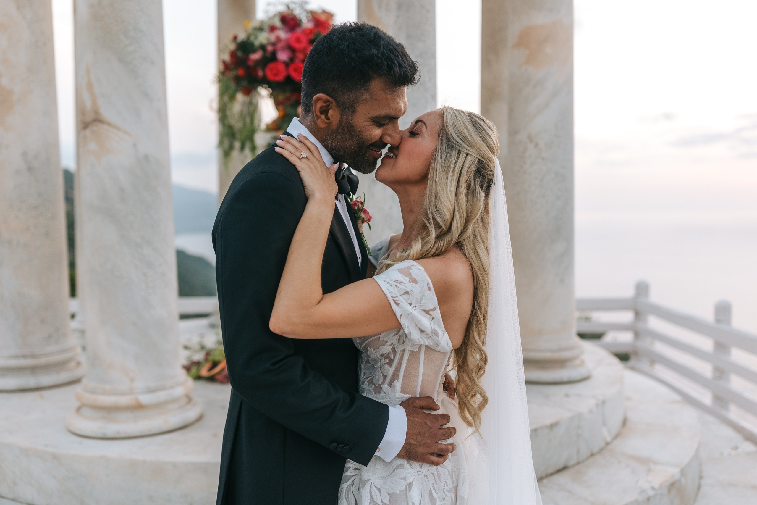 Mallorca venue Son Marroig for this LA Wedding Ceremony. Wedding Celebrant in Mallorca Iban Collin