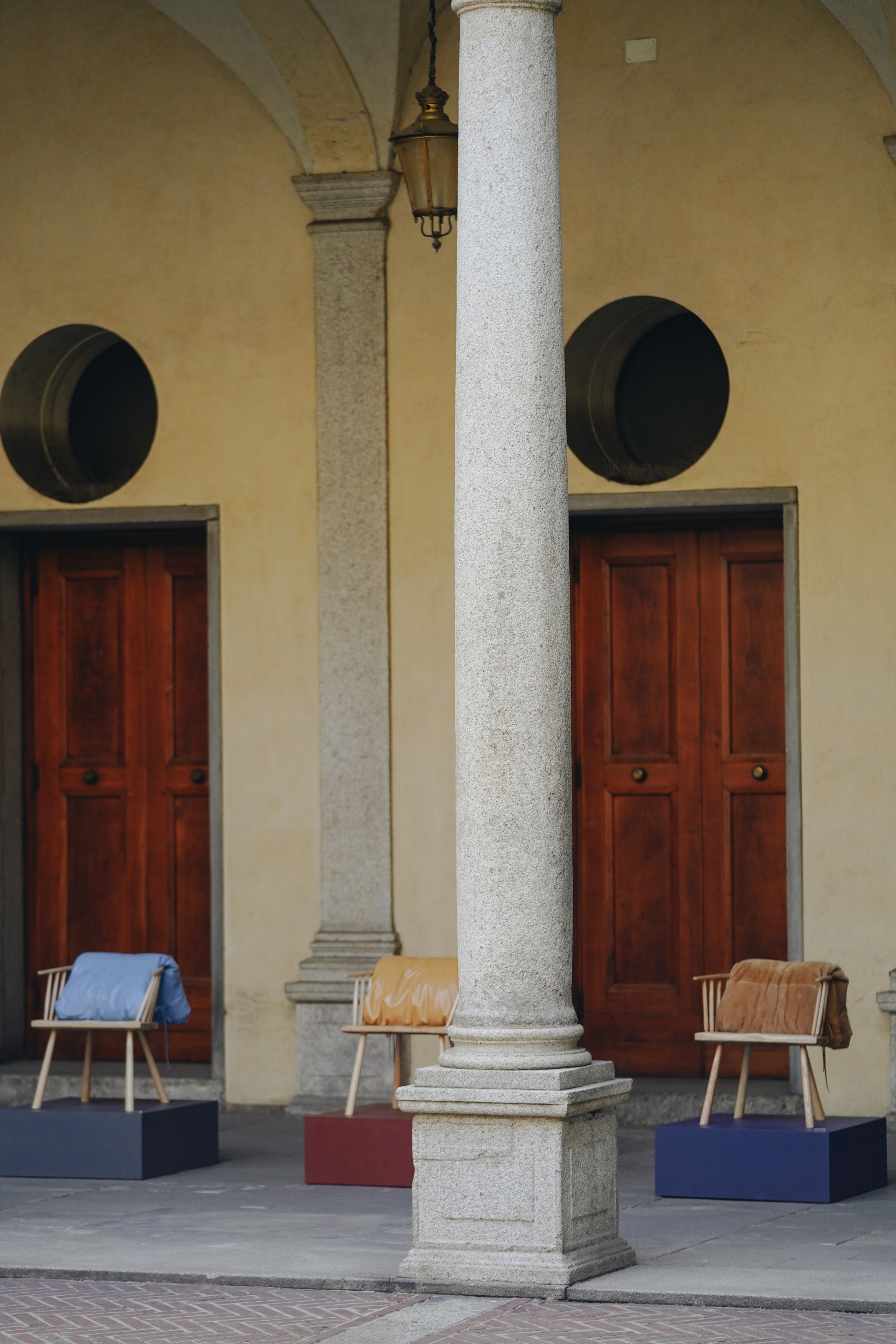 KELLY WEARSTLER FOR LOEWE (MILAN). Anastasia Fedoseeva / The Street Pie — streetstyle photographer