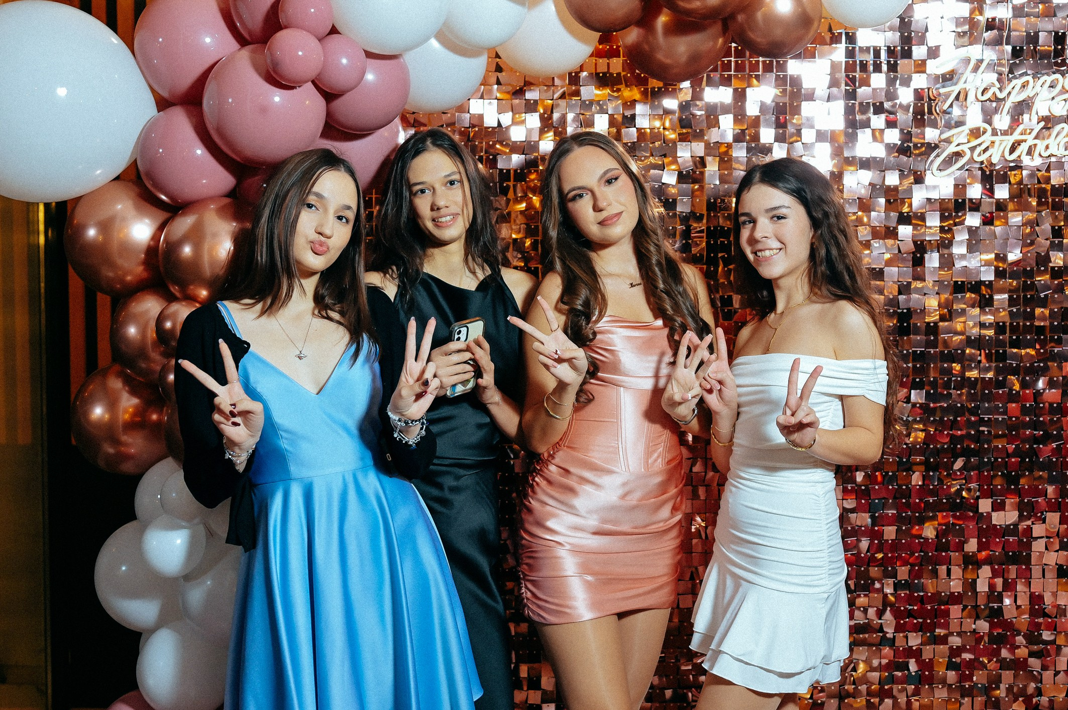 Karina (majorat). Fotograf de familie și evenimente