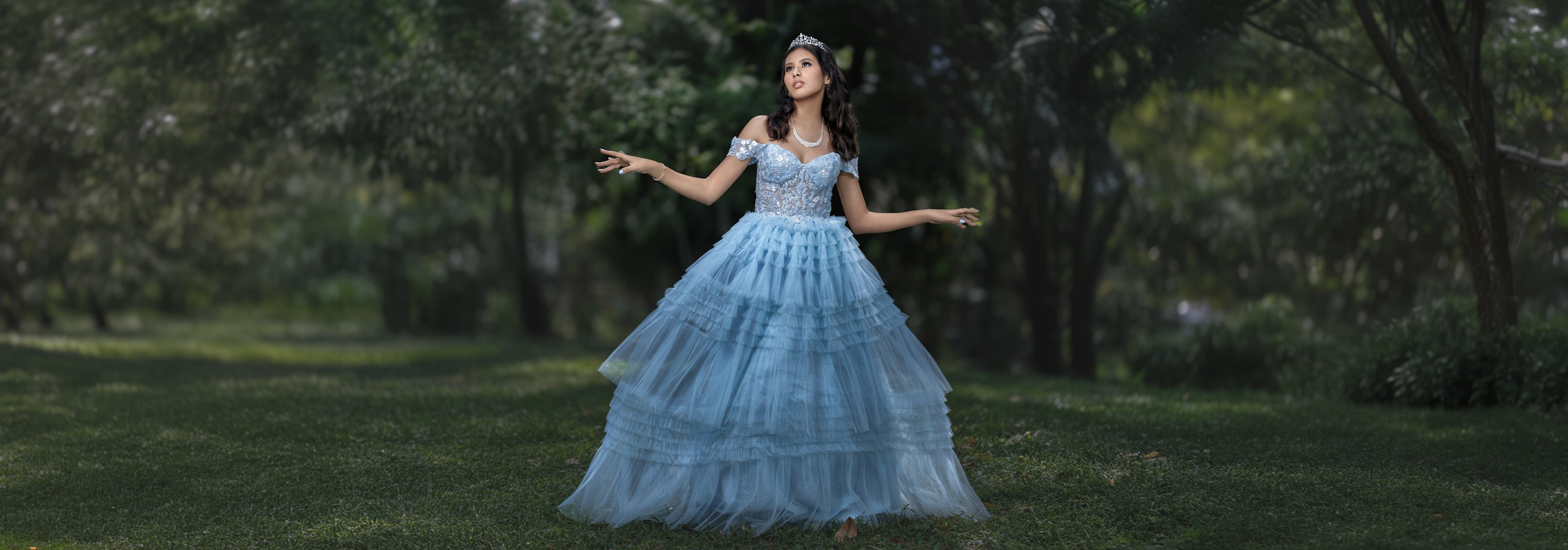 Fotógrafo de XV y BODAS en Tuxtla Gutiérrez y Villahermosa | ROGER CORZO | 360 PRODUCCIONES