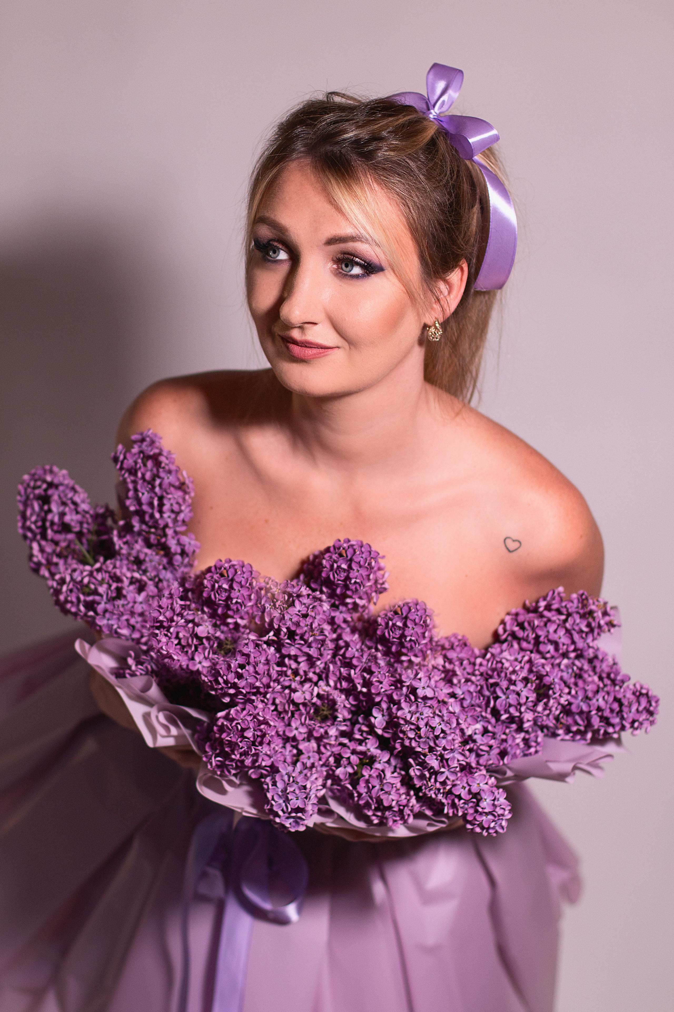 Девушка-букет. Детский и семейный фотограф в г. Бельцы