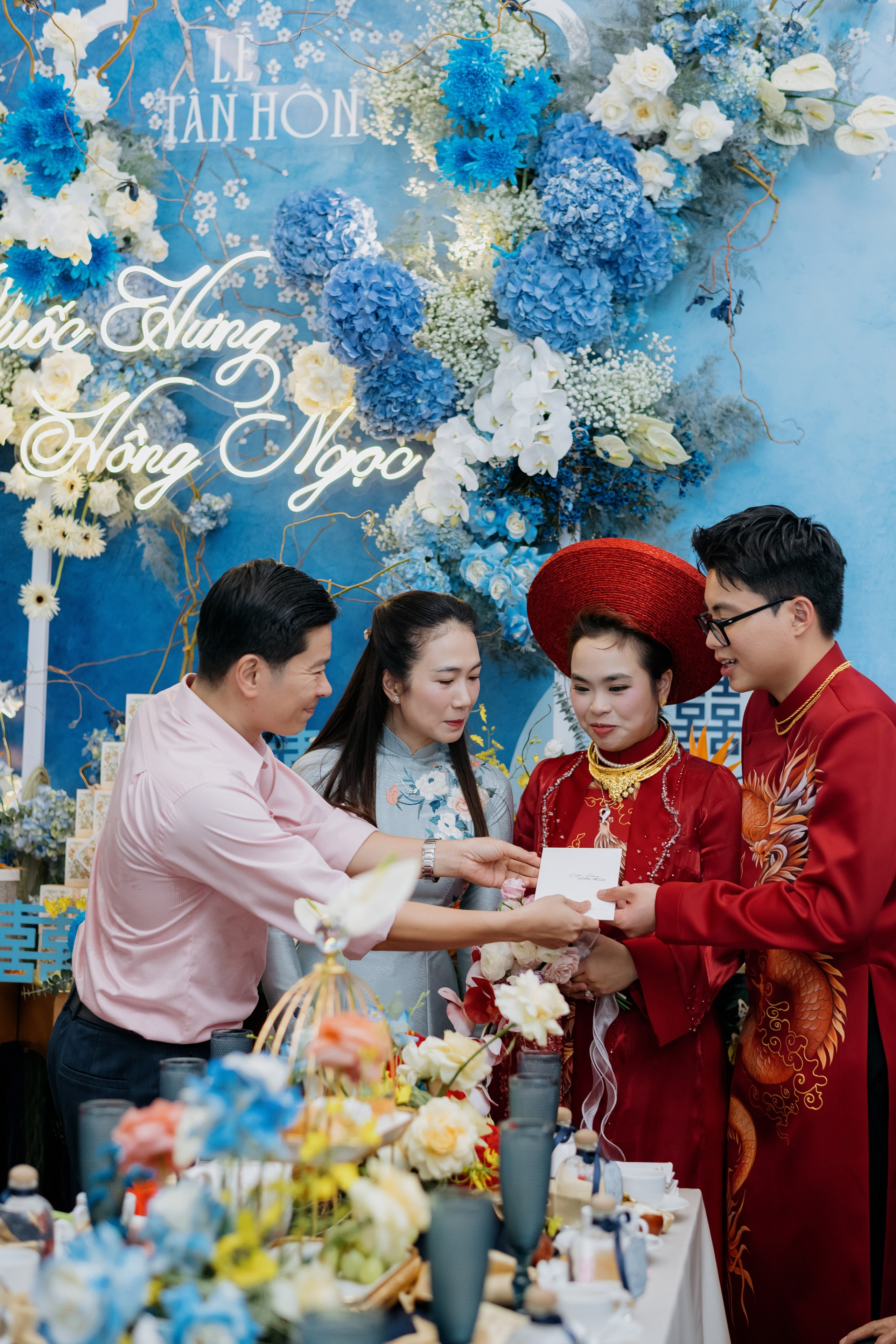 QUỐC HƯNG & HỒNG NGỌC. Nhiếp ảnh gia đám cưới hàng đầu tại Thành Phố Hồ Chí Minh