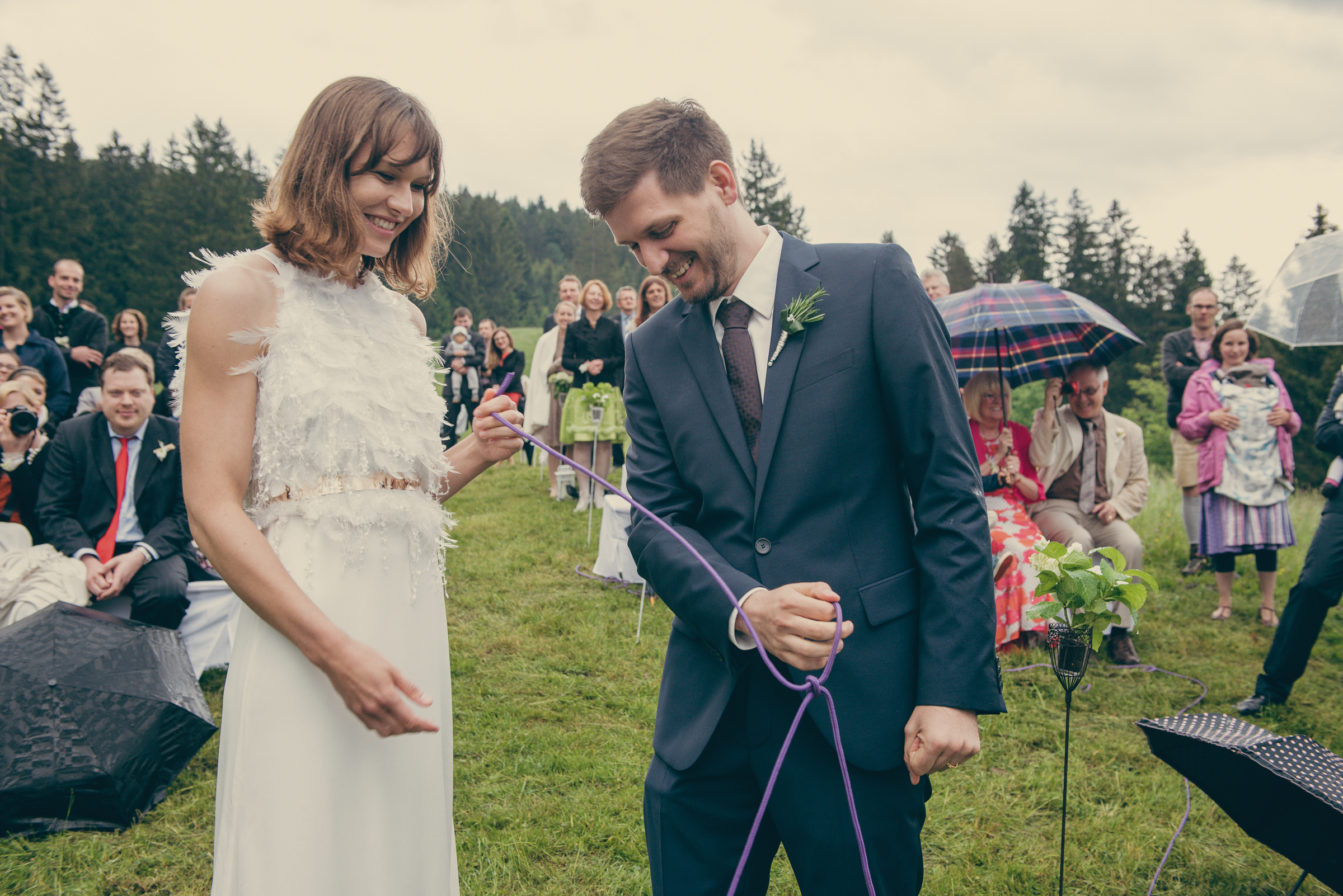 Wunderschöne Hochzeit mit freier Trauung am Schliersee. Hochzeitsfotograf München - Olga Boyko Hochzeitsreportage