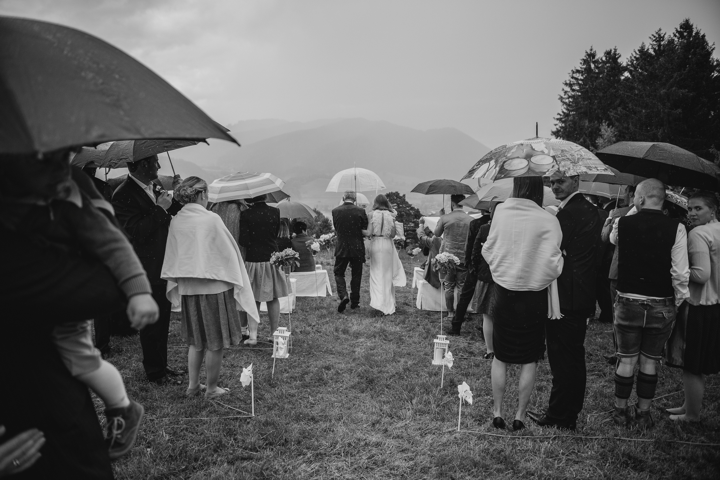 Wunderschöne Hochzeit mit freier Trauung am Schliersee. Hochzeitsfotograf München - Olga Boyko Hochzeitsreportage