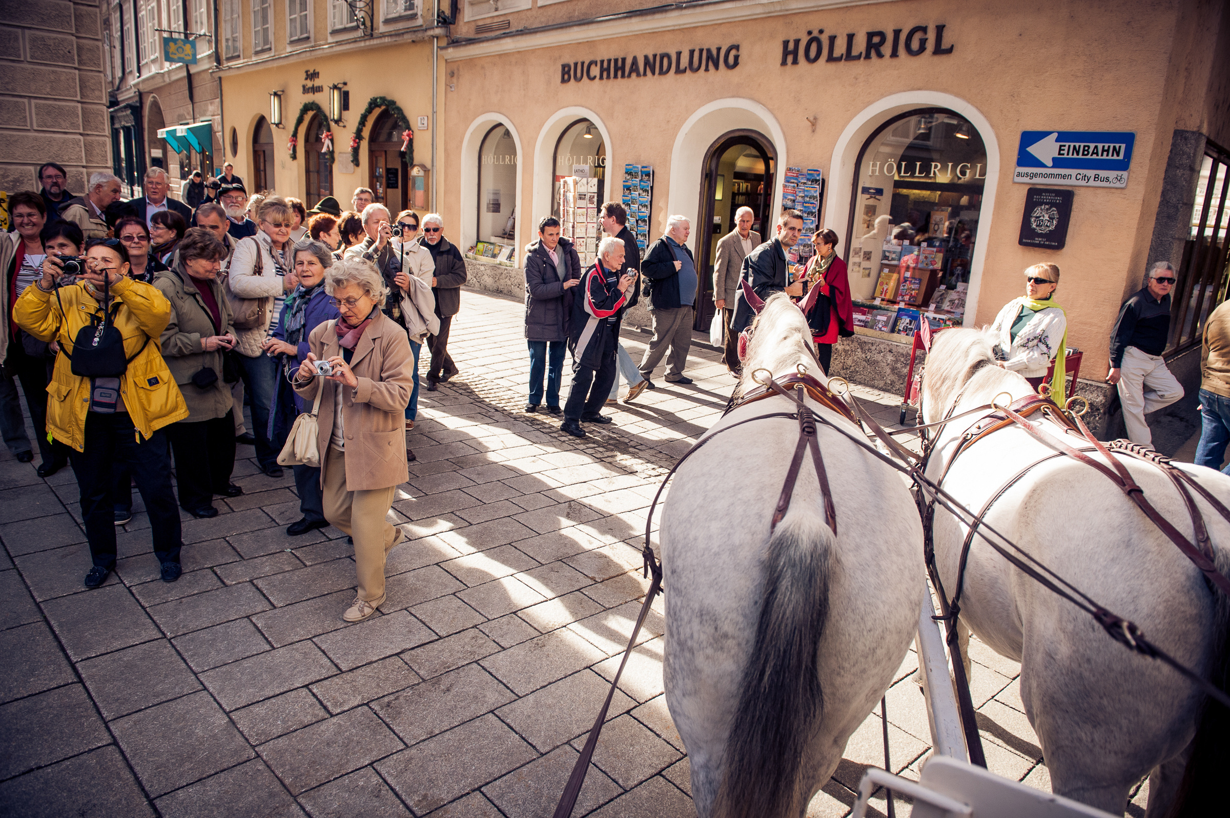 Traumhochzeit im Marmorsaal Schloss Mirabell - Salzburg. Hochzeitsfotograf München - Olga Boyko Hochzeitsreportage