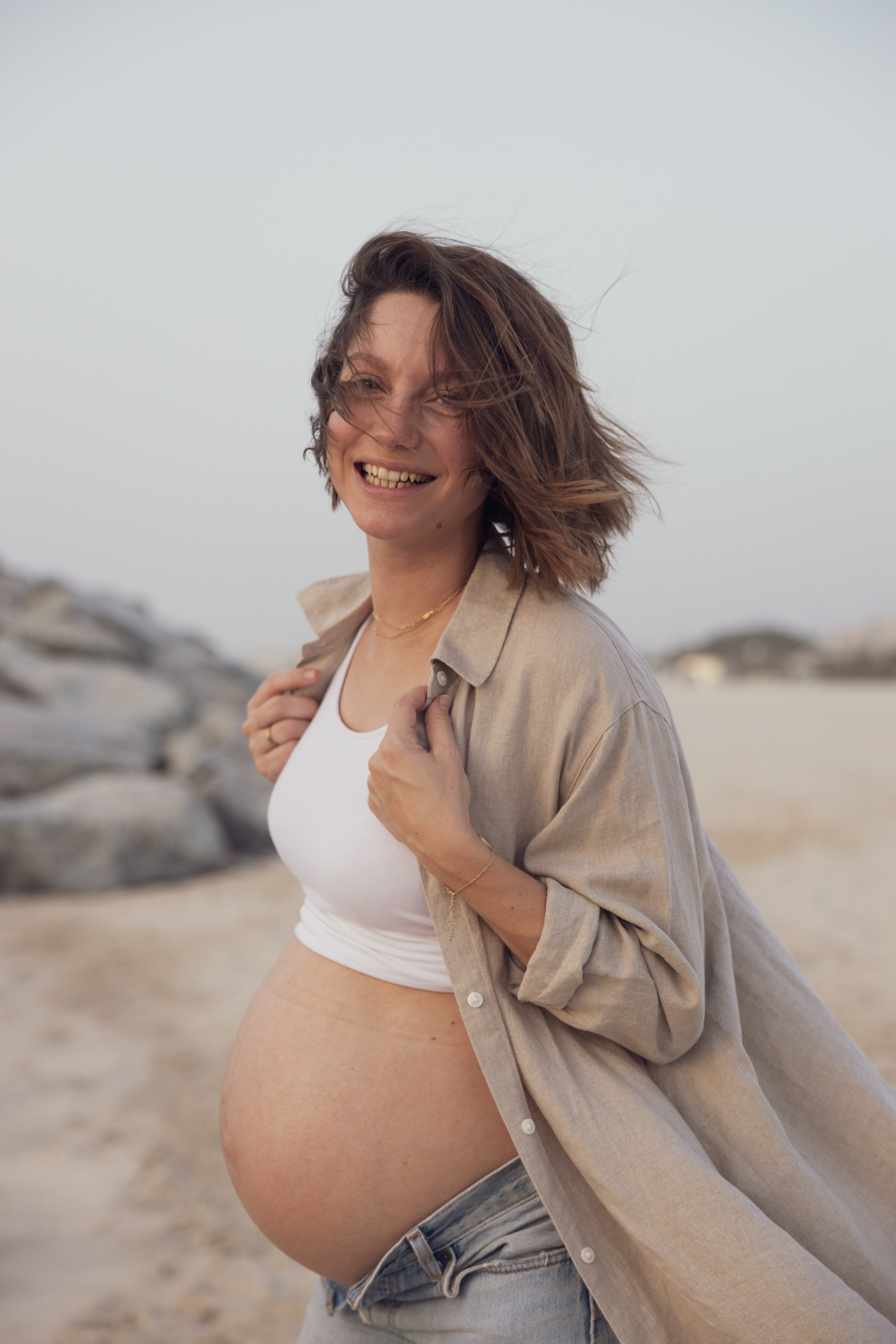 Maternity Session — Beach. Family Photographer in Dubai