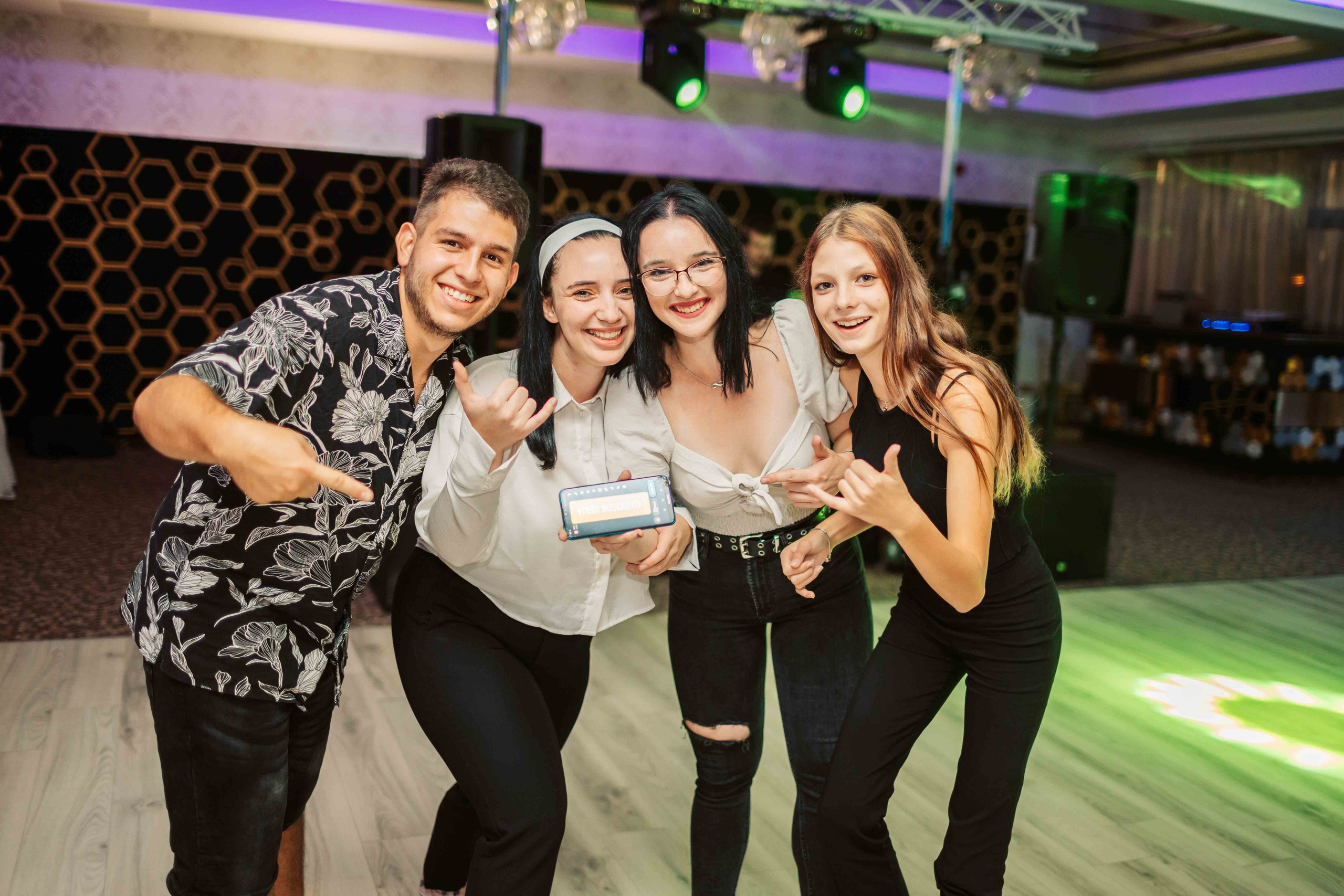 Majorat Miruna. Contrast Studio