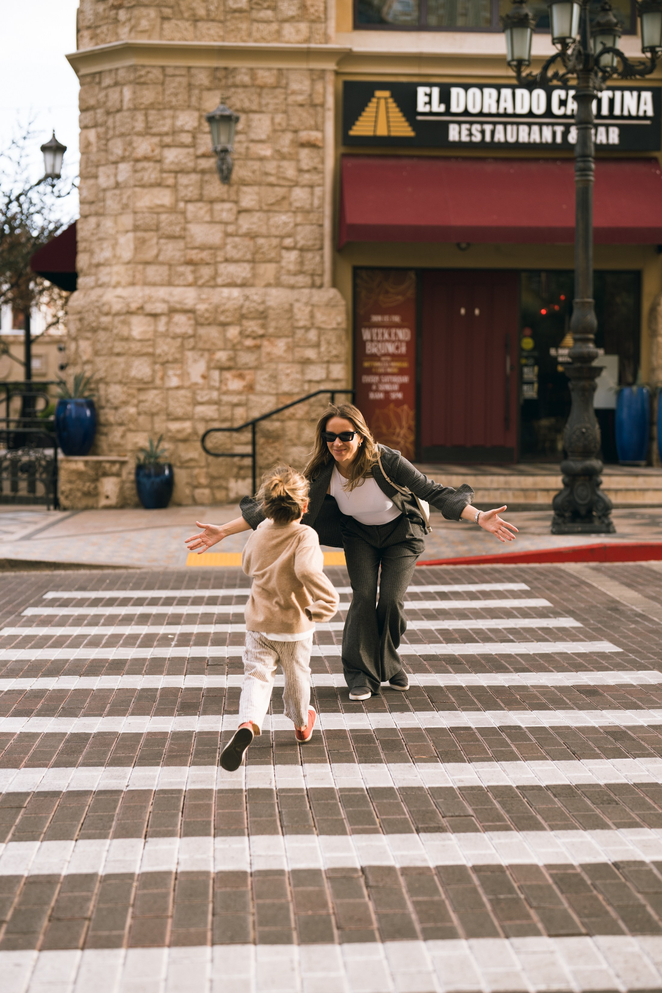 Natalia&Luca. Wedding & elopement photographer Viktoriya Kravtsov. Las Vegas