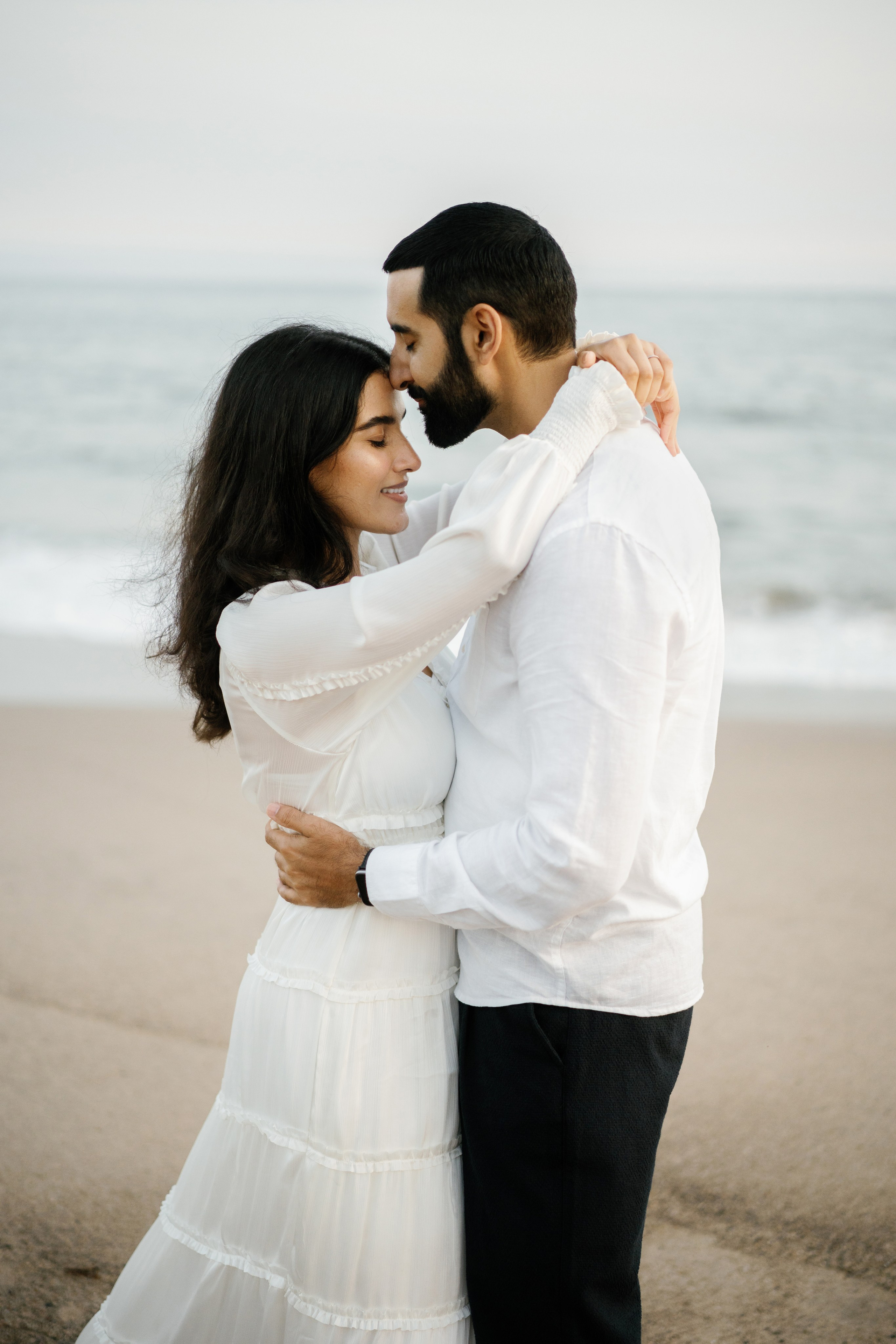 Santa Monica Sunset Engagement Photoshoot. Wedding Photography & Videography Team in California, Los Angeles, San Francisco, San Diego and Travel