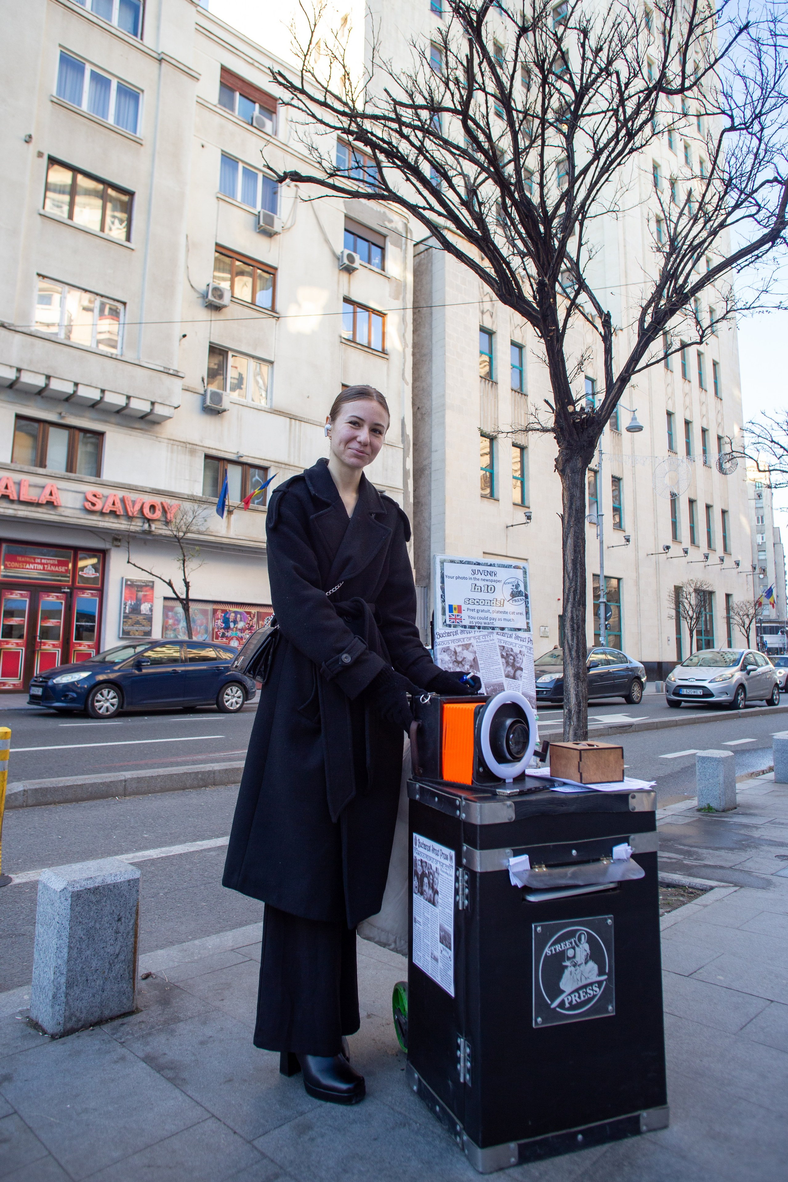 Color street. Humanistic street photographer in Bucharest