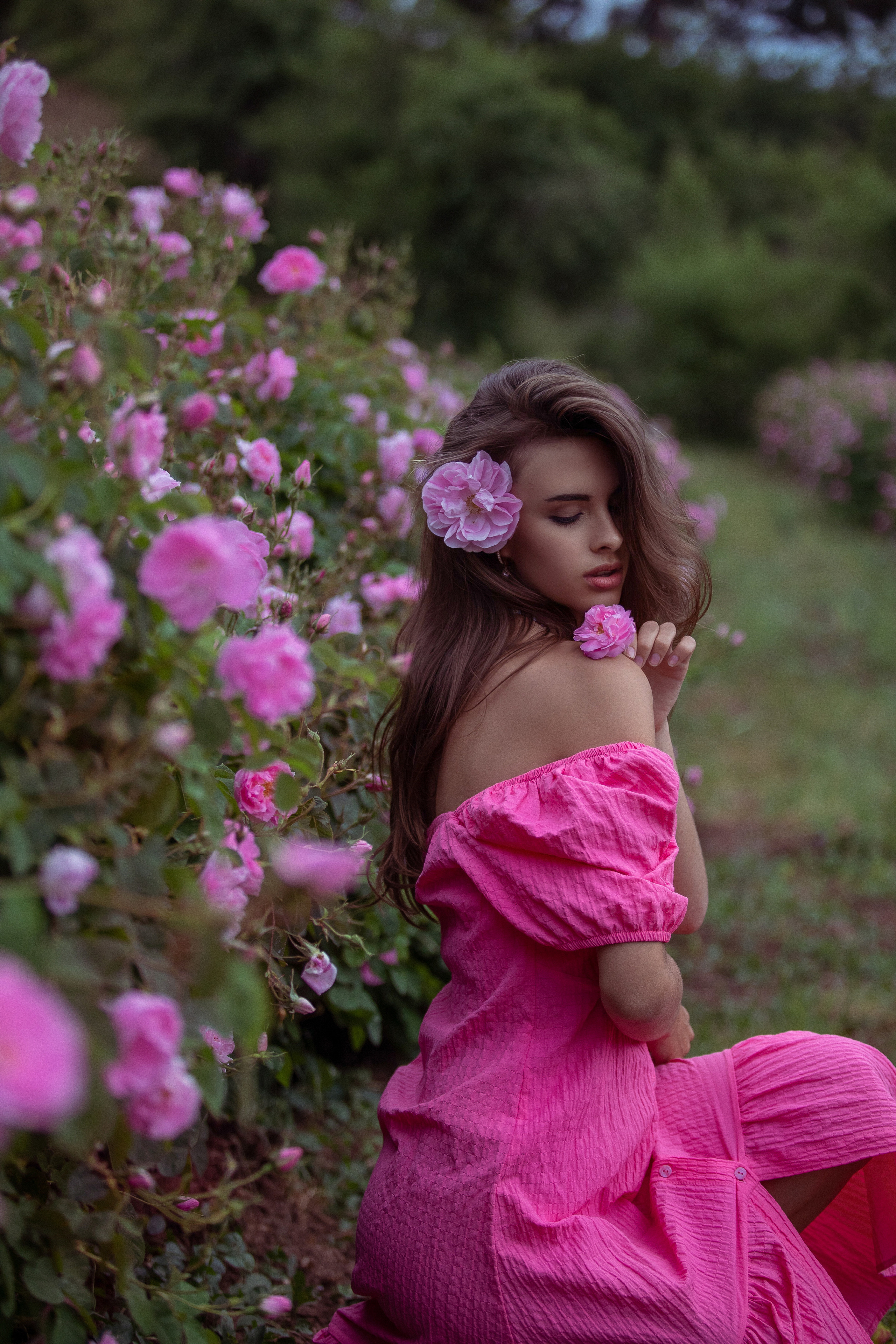 Розовы поля в Турции. Цветочные поля в Турции. Где в Турции выращивают розы? Когда цветут розы? Розовые сады в Ыспарте. Экскурсия на розовые поля. Фотограф в Анталии. Фотограф в Турции. Фотограф в Белеке. Фотограф в Алании. Фотограф Аланья. Фотограф Анталья. Фотограф Белек. Фотограф Турция. Фотограф Каш. Фотограф Бодрум.