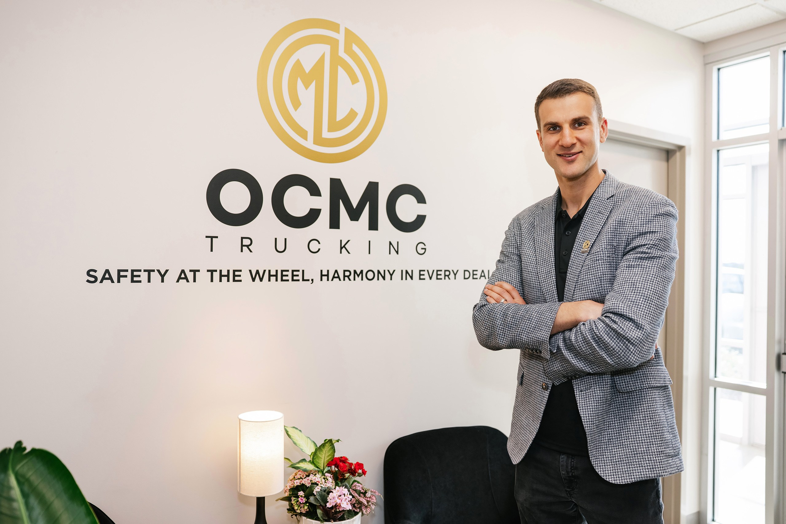 OCMC. Wedding family event photographer in Chicago Nick Yushevich