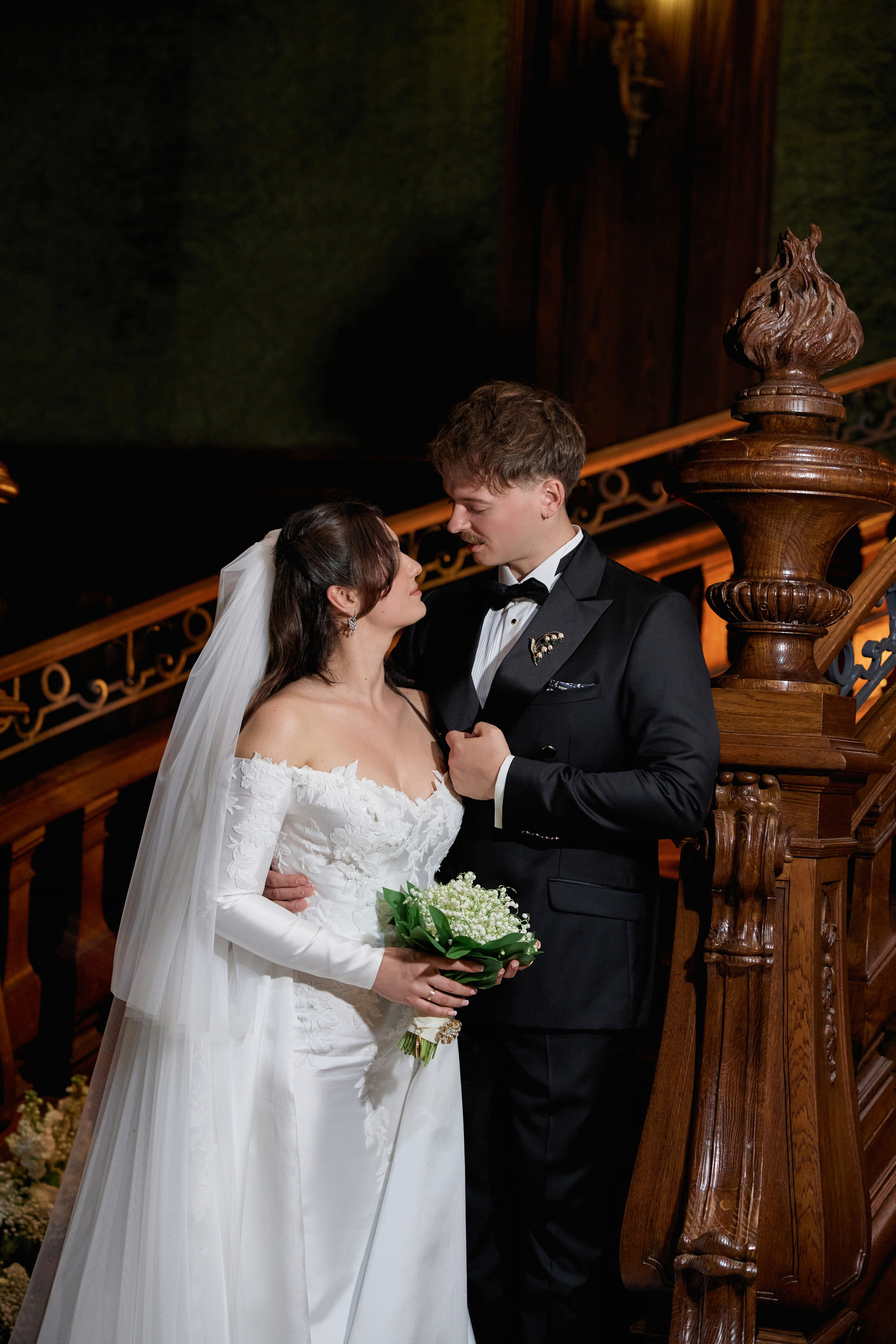 Wiktoria & Kacper. Pałac Goetz. Fotograf ślubny i rodzinny w Krakowie Yana Klymova