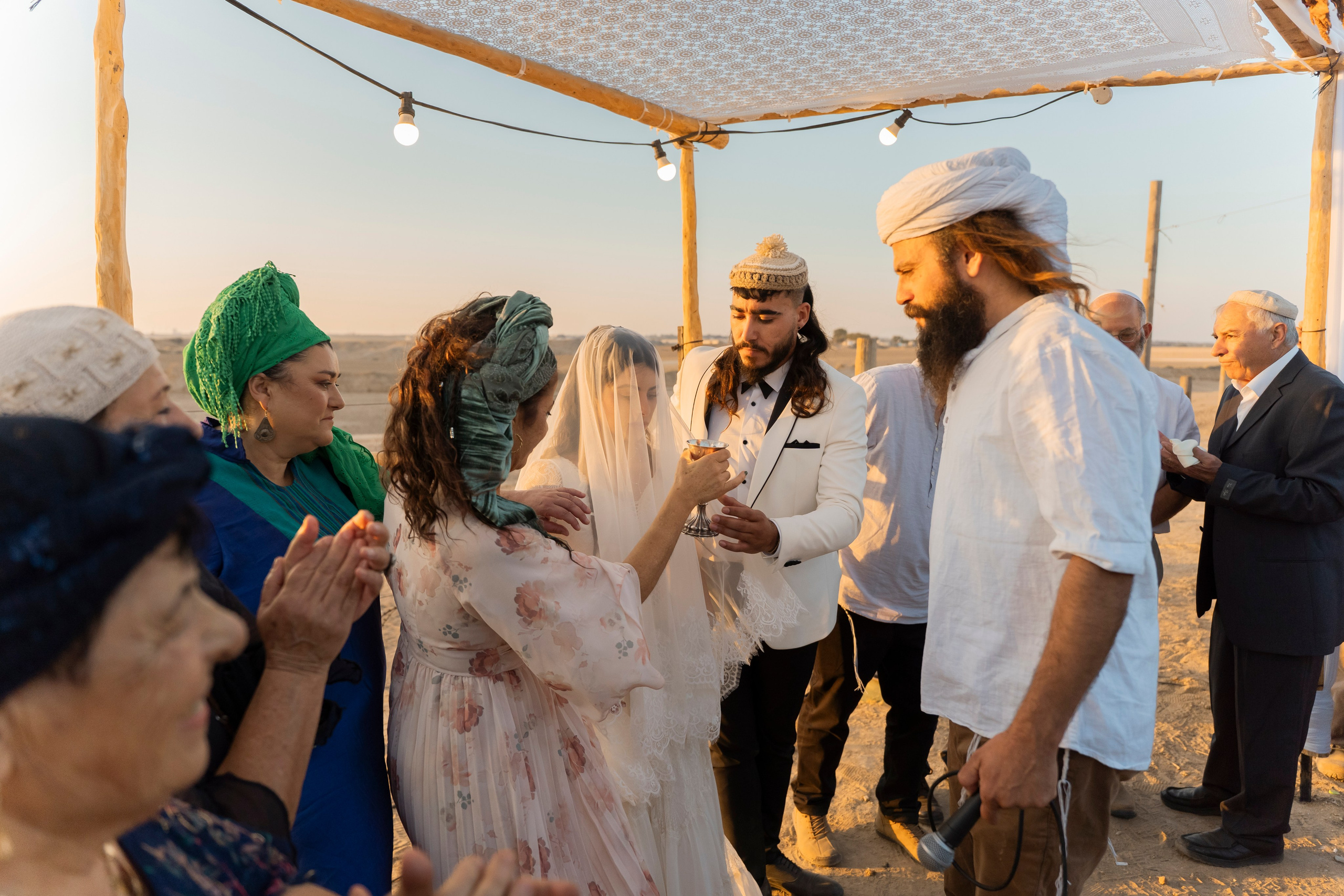 אביה ואחיה. יוסף מזרחי צילום חתונה, ברית וזוגיות. צלם מקצועי שאוהב להוציא אתכם הכי יפים ברגעים הכי מרגשים