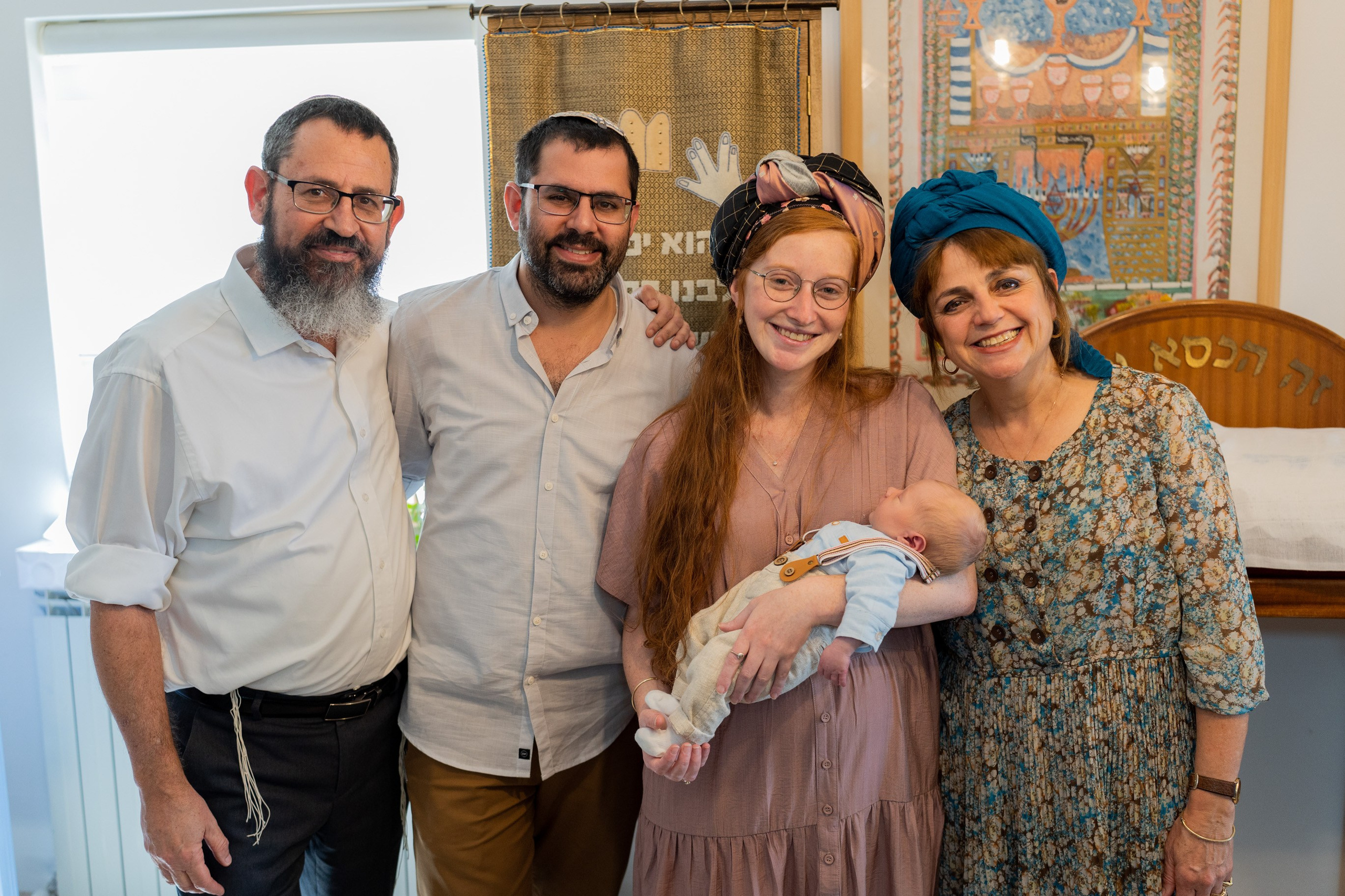 משפחת ברנד. יוסף מזרחי צילום חתונה, ברית וזוגיות. צלם מקצועי שאוהב להוציא אתכם הכי יפים ברגעים הכי מרגשים