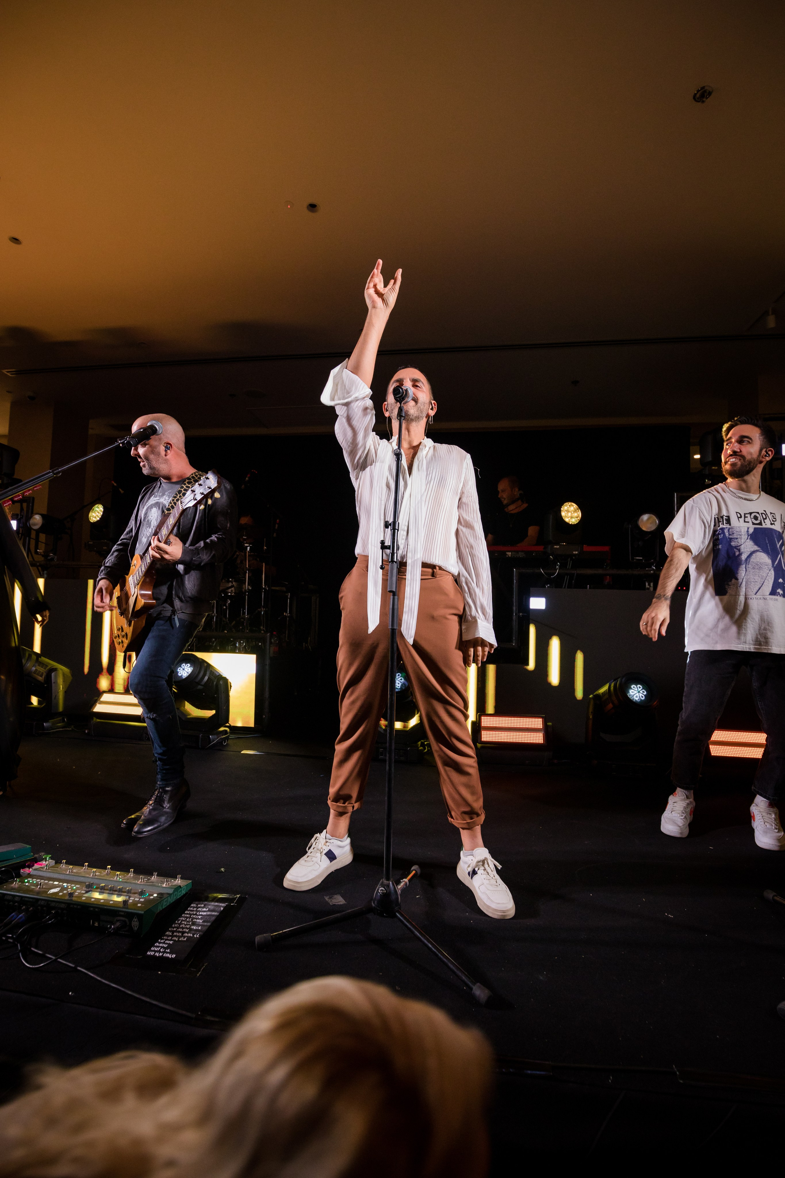 Pfizer. AMIR BUCHNIK PHOTOGRAPHER