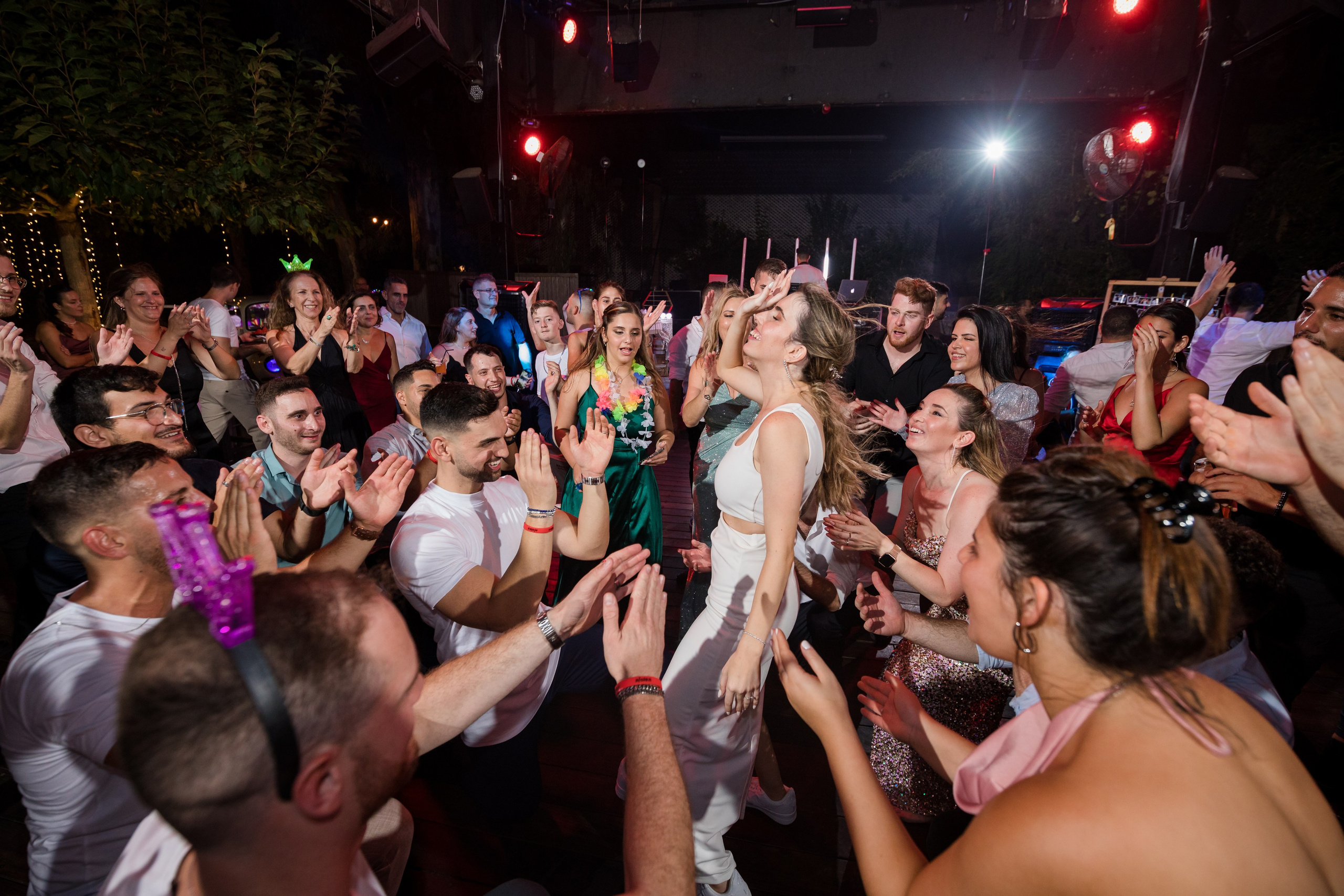 Auneg & Yarin. AMIR BUCHNIK PHOTOGRAPHER