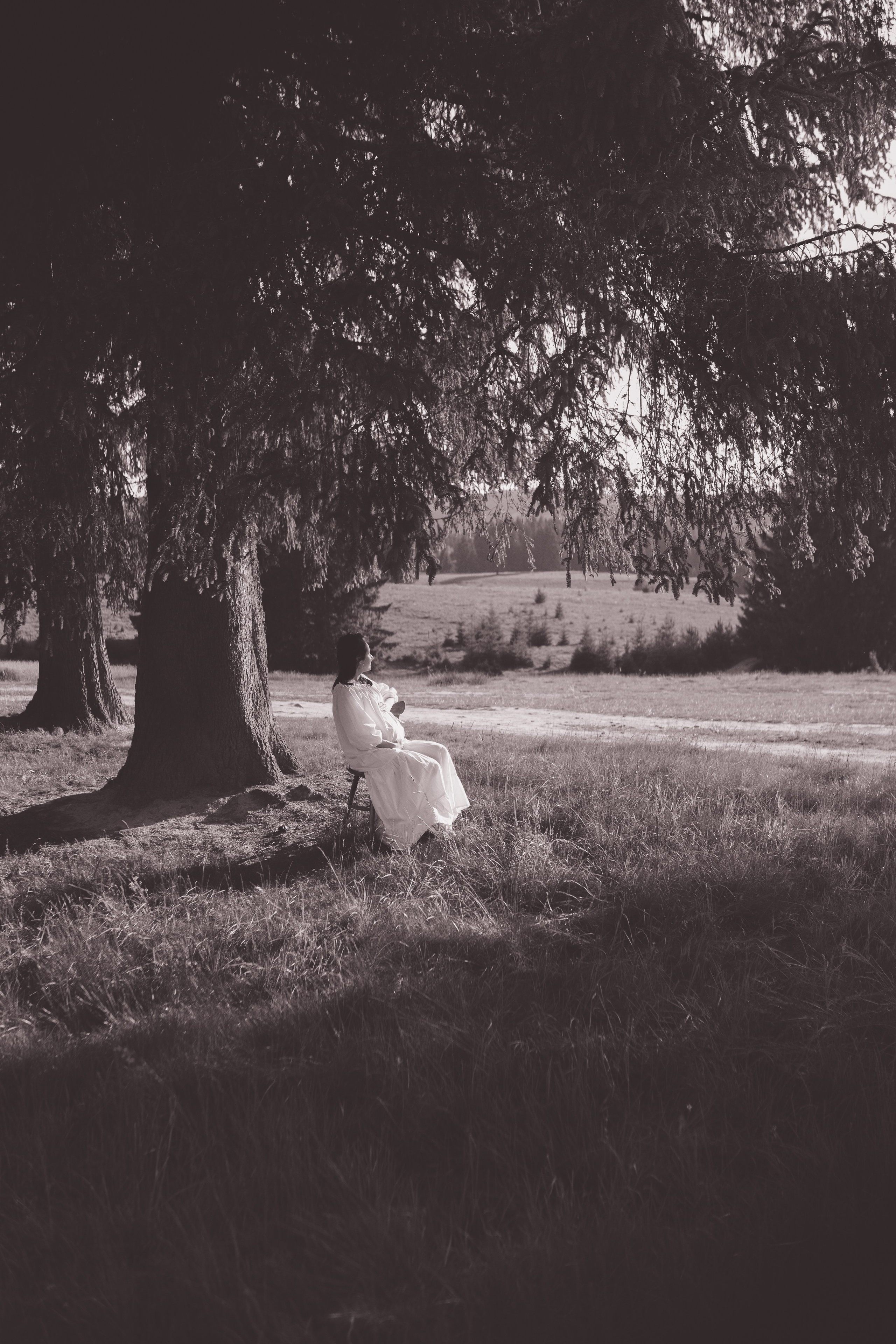 Mother Earth: Proiect de Fotografie Maternitate | Mădălina Beda. Madalina Beda- Artist vizual, fotograf, doula la nastere, consultant babywearing Brasov si in toata tara