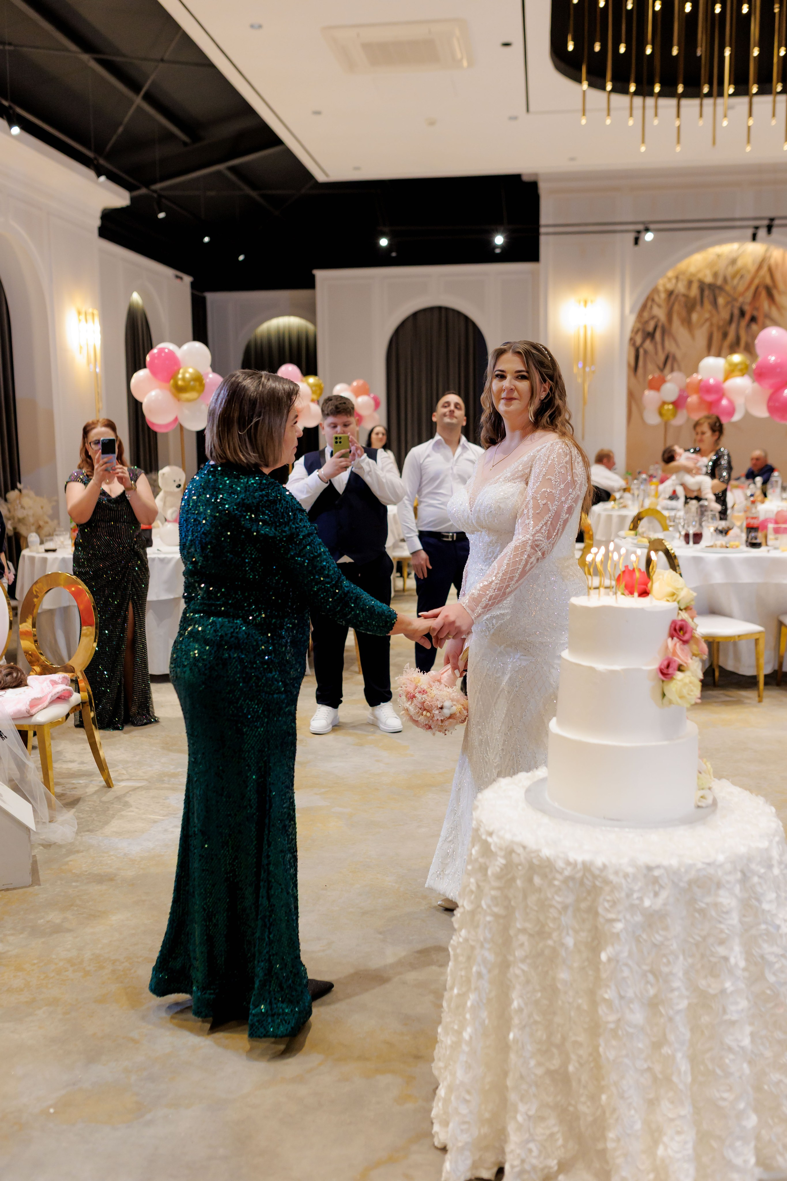 Povestea voastră, regizată de noi |Cristi Turculet Videograf Nuntă Suceava | wedding highlight. Servicii foto-video profesionale, pentru momente de neuitat