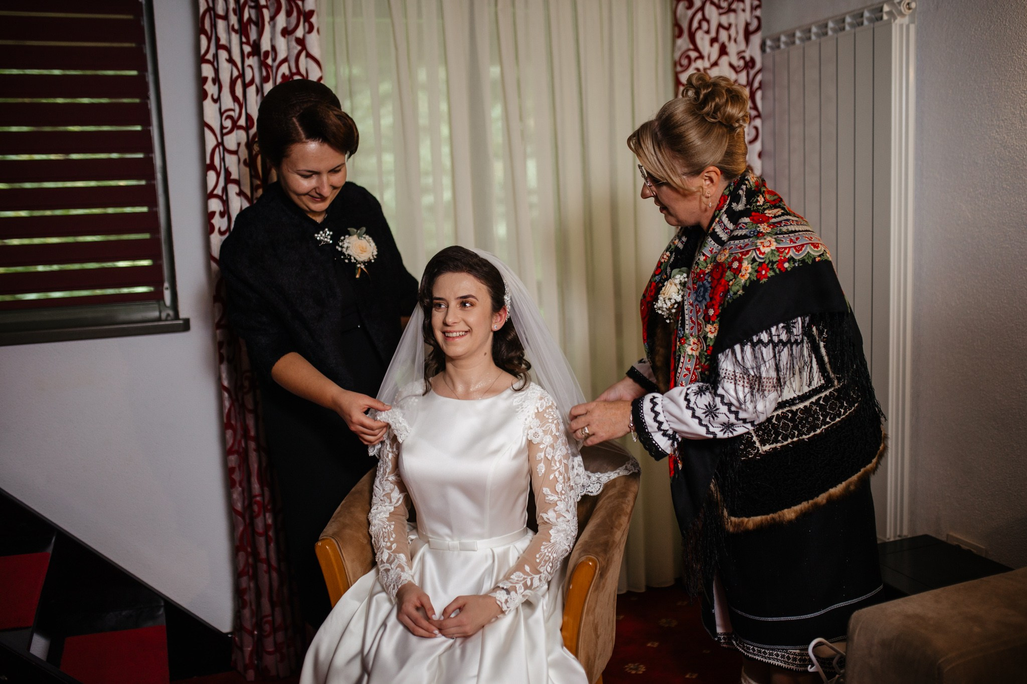 Nunta de Poveste la Sucevița: Cristi și Andreea. Servicii foto-video profesionale, pentru momente de neuitat