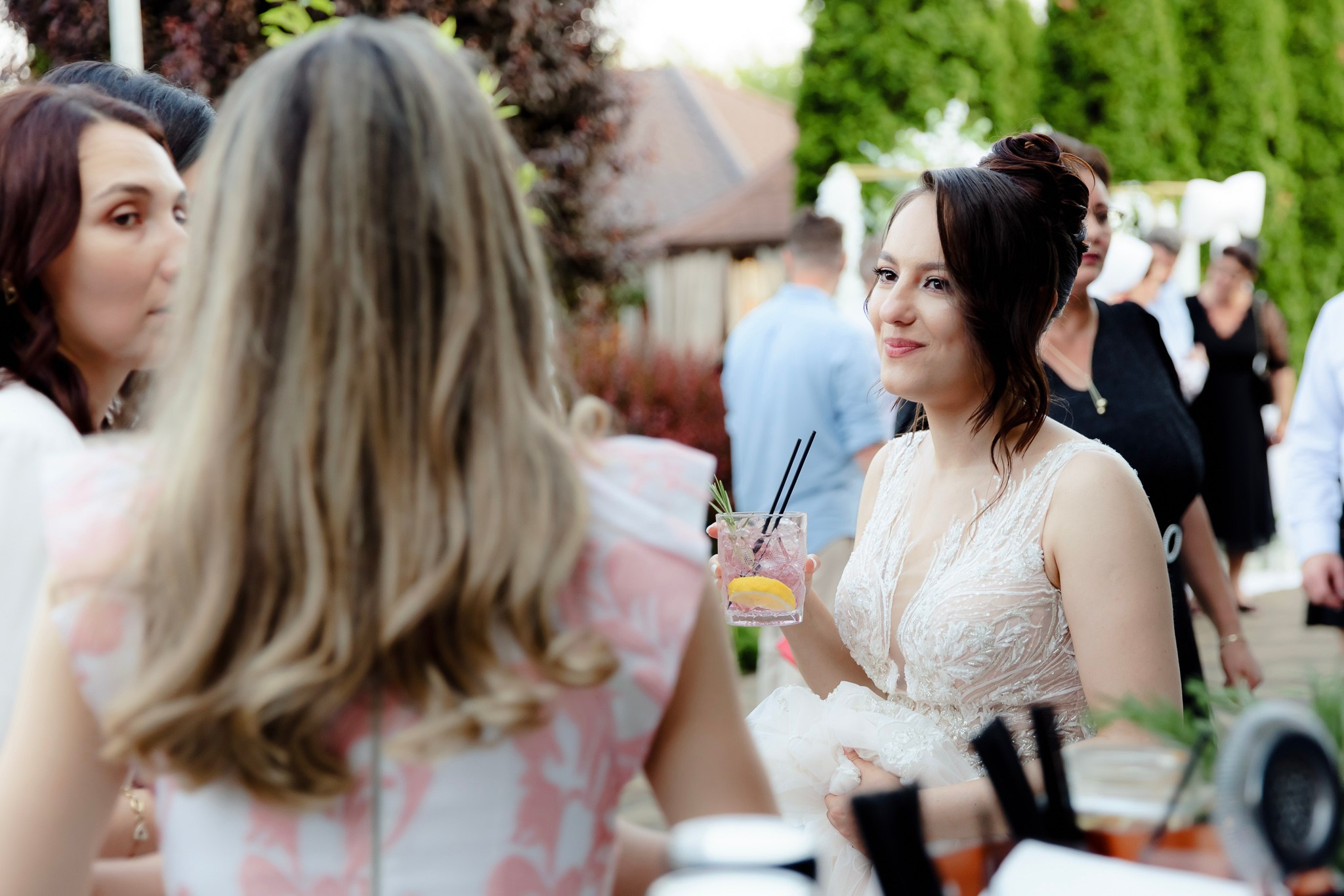 Ioana & Ionuț | Nuntă de poveste la Păstrăvăria Poiana din Mălini județul Suceava. Servicii foto-video profesionale, pentru momente de neuitat