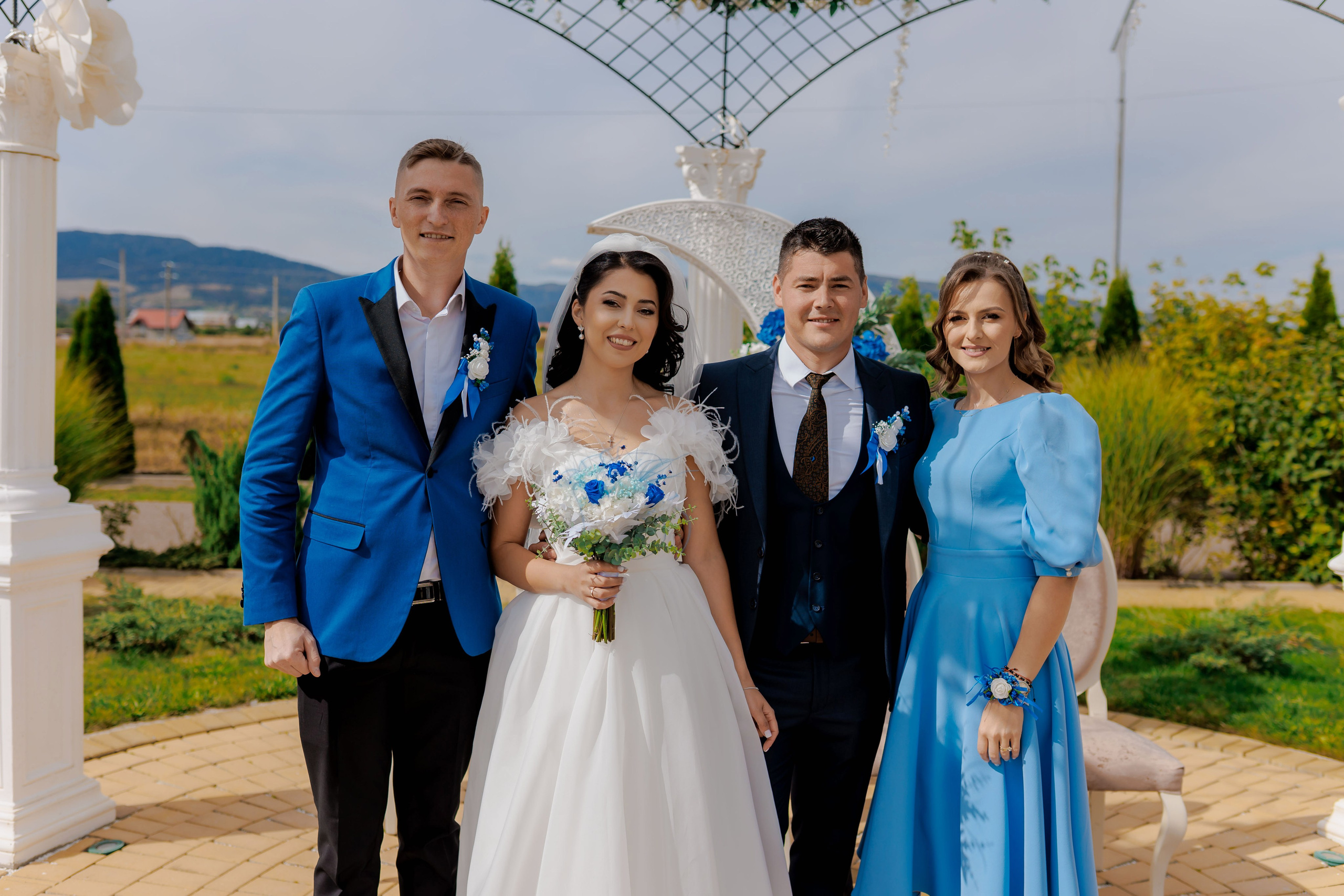 Loredana & Emilian – Ziua Nunții | Videografie - fotografie Botez Suceava, Iași, Botoșani. Servicii foto-video profesionale, pentru momente de neuitat