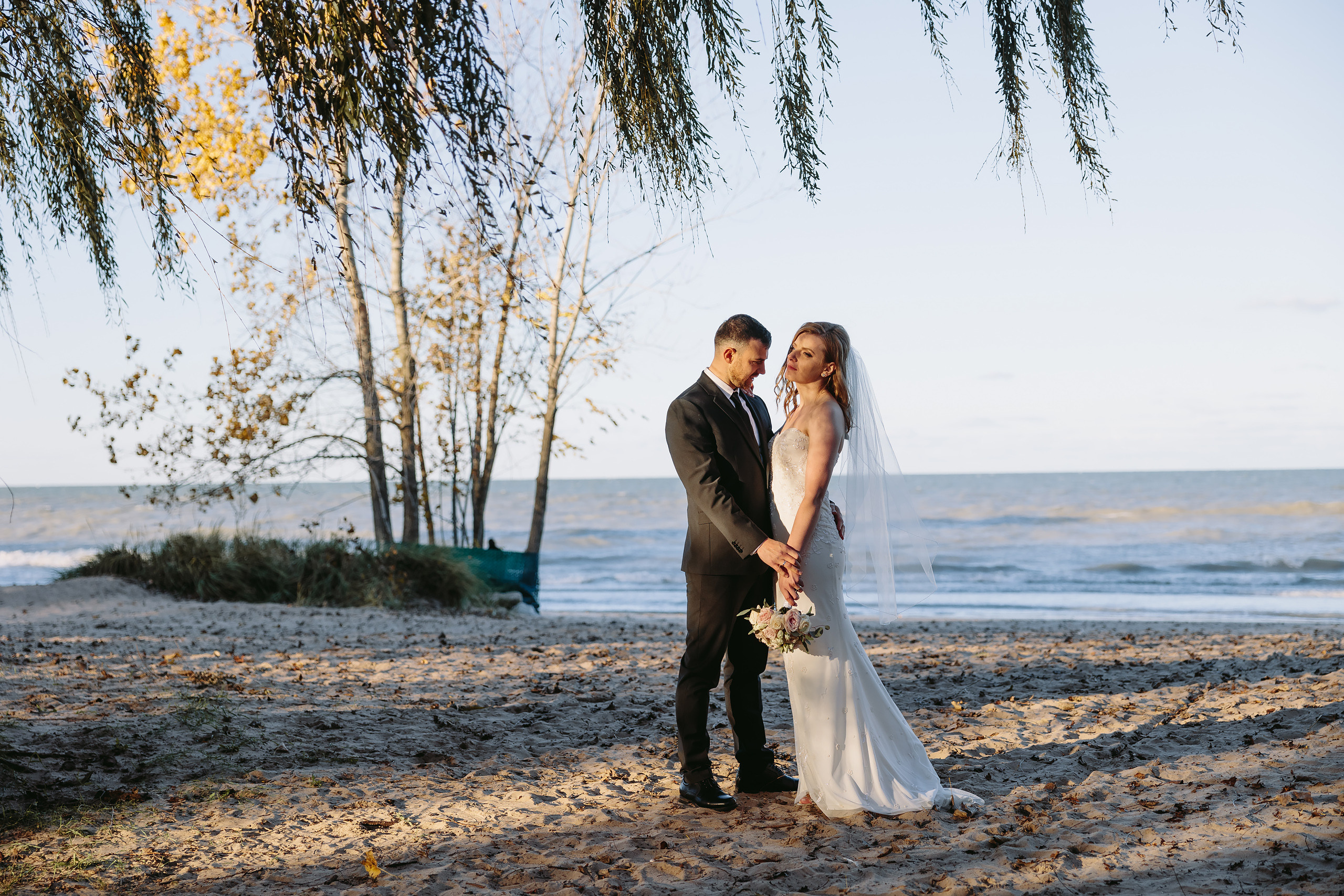 10.31.2021 Wedding. Wedding family event photographer in Chicago Nick Yushevich